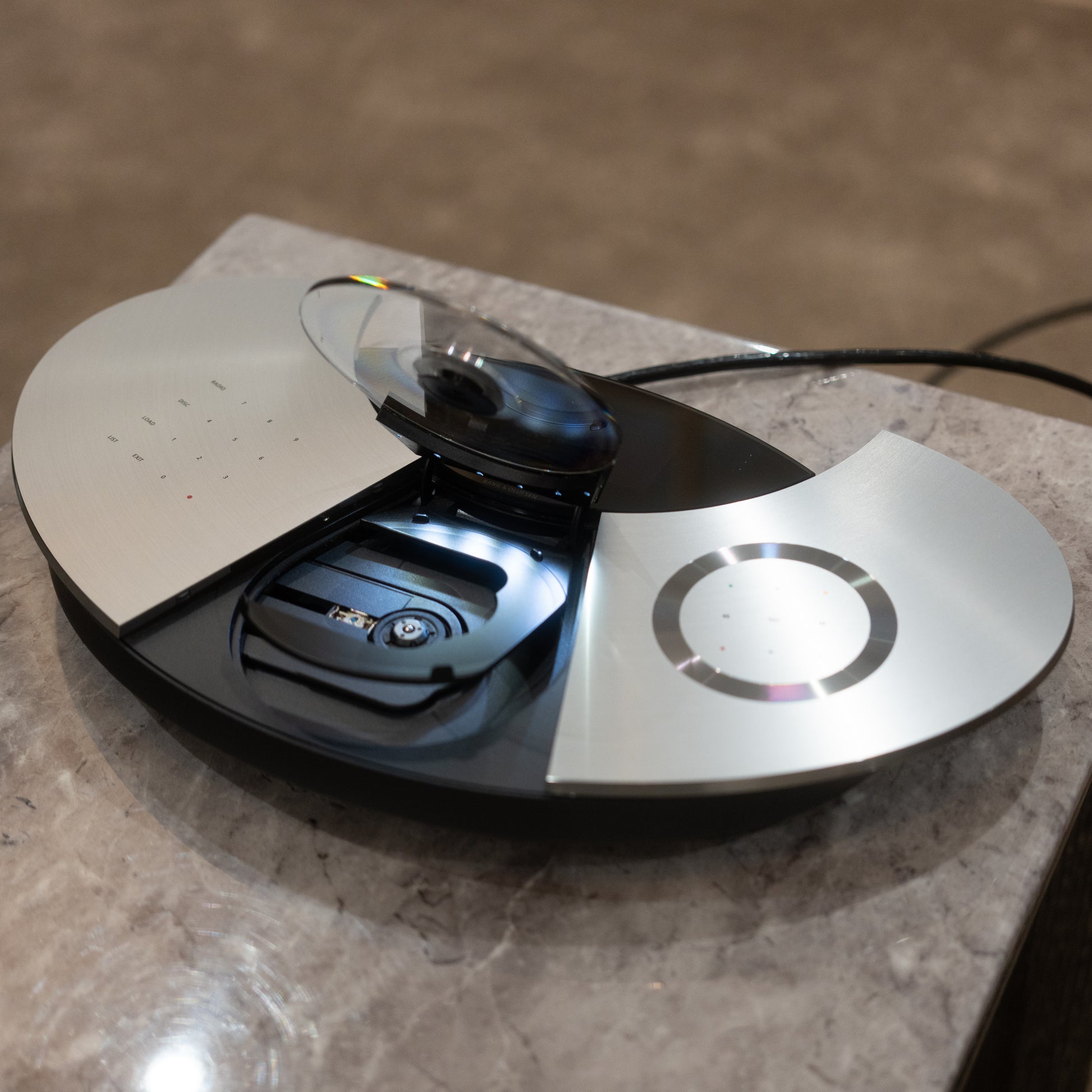 Bang & Olufsen | B&O BeoCenter 2 - (MASTER UNIT)