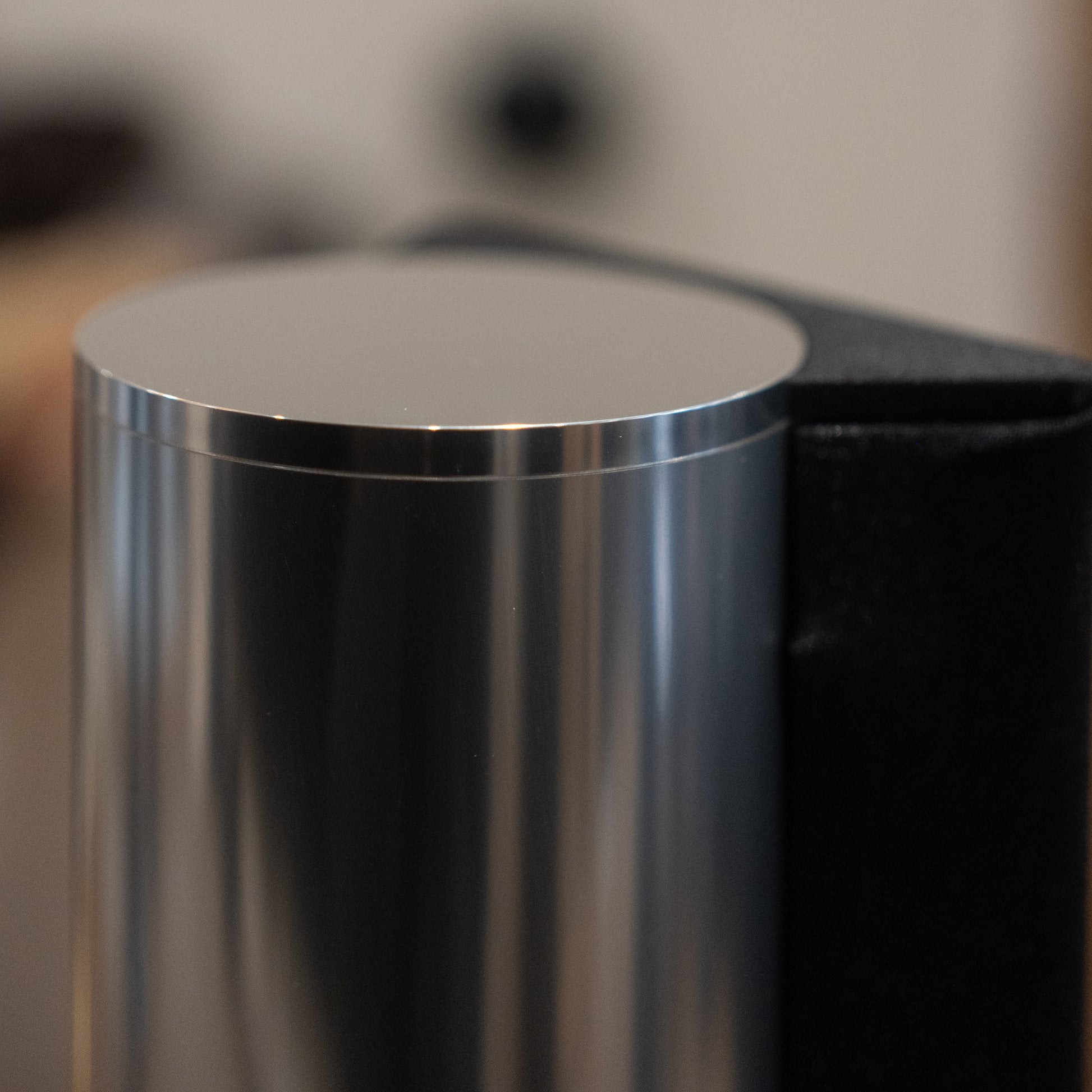 Bang & Olufsen | B&O BeoLab 8000 MK2