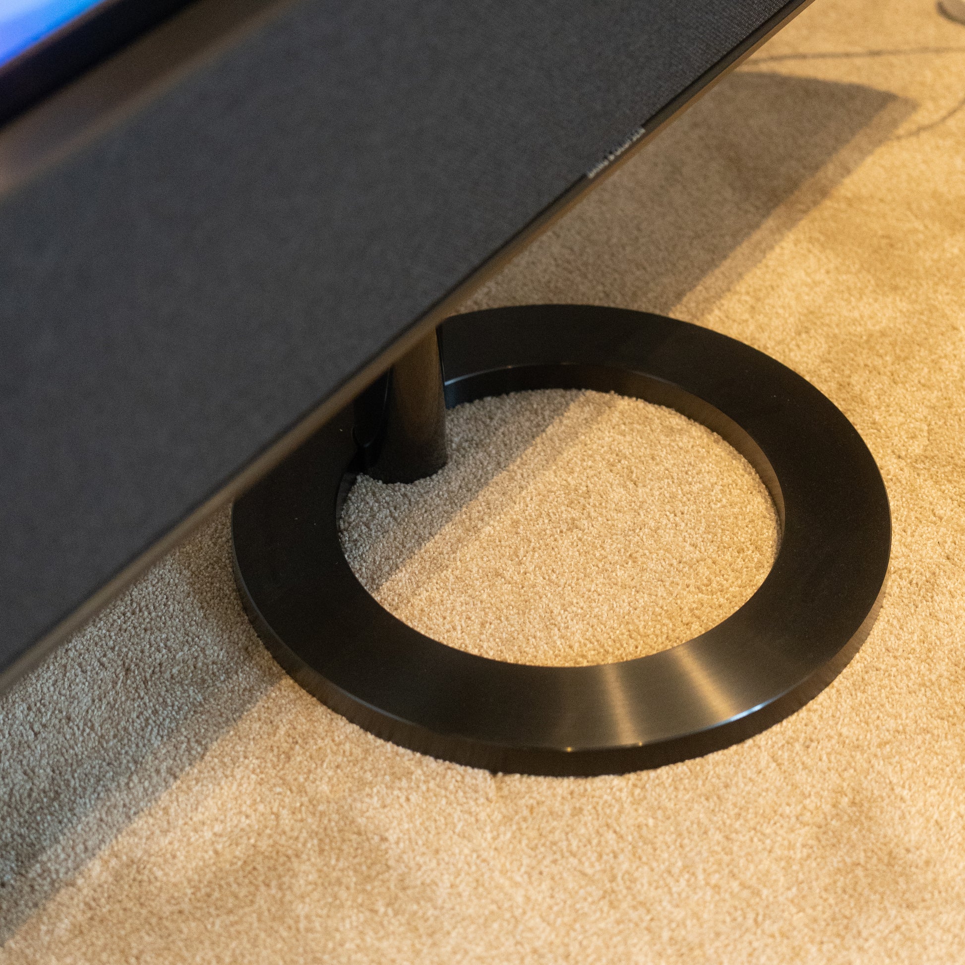 Bang & Olufsen | B&O Beovision Contour 48″ MK2 - Anthracite & Grey Mélange