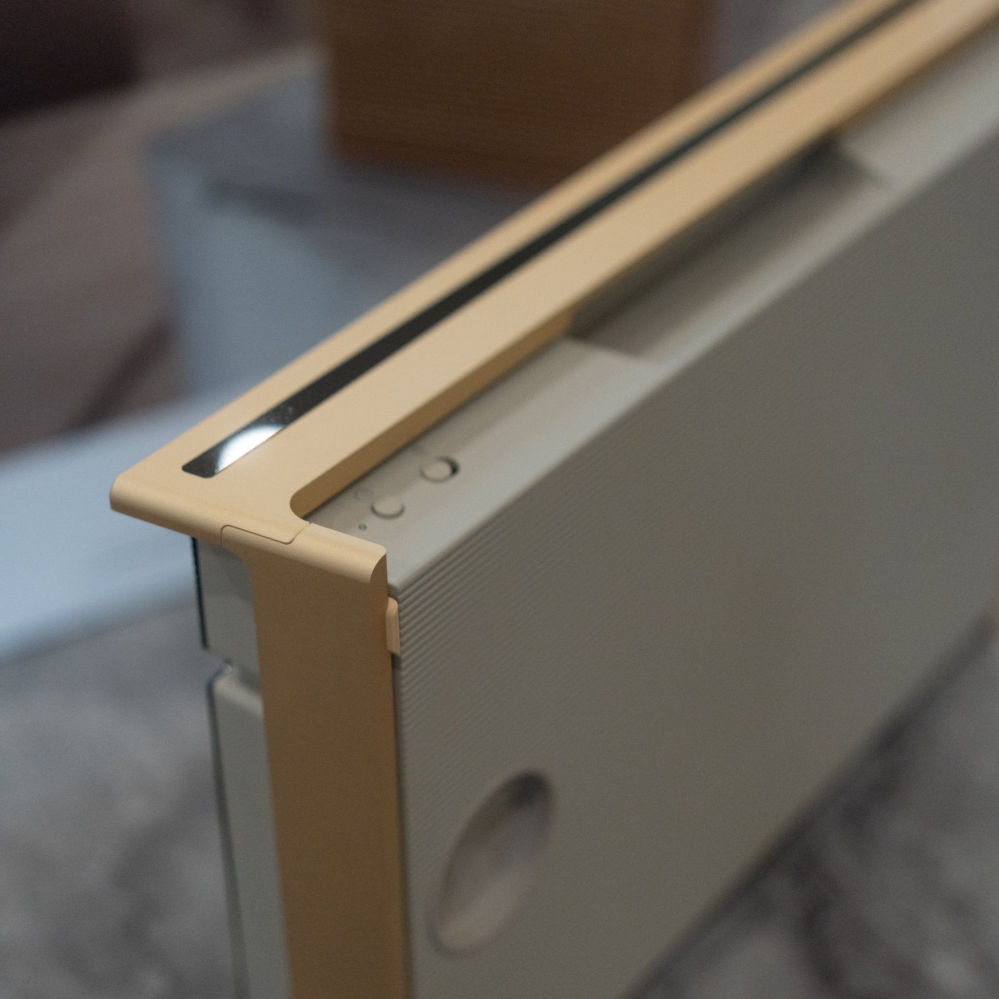 Bang & Olufsen | B&O Beosound Level - Gold Tone/Light Oak