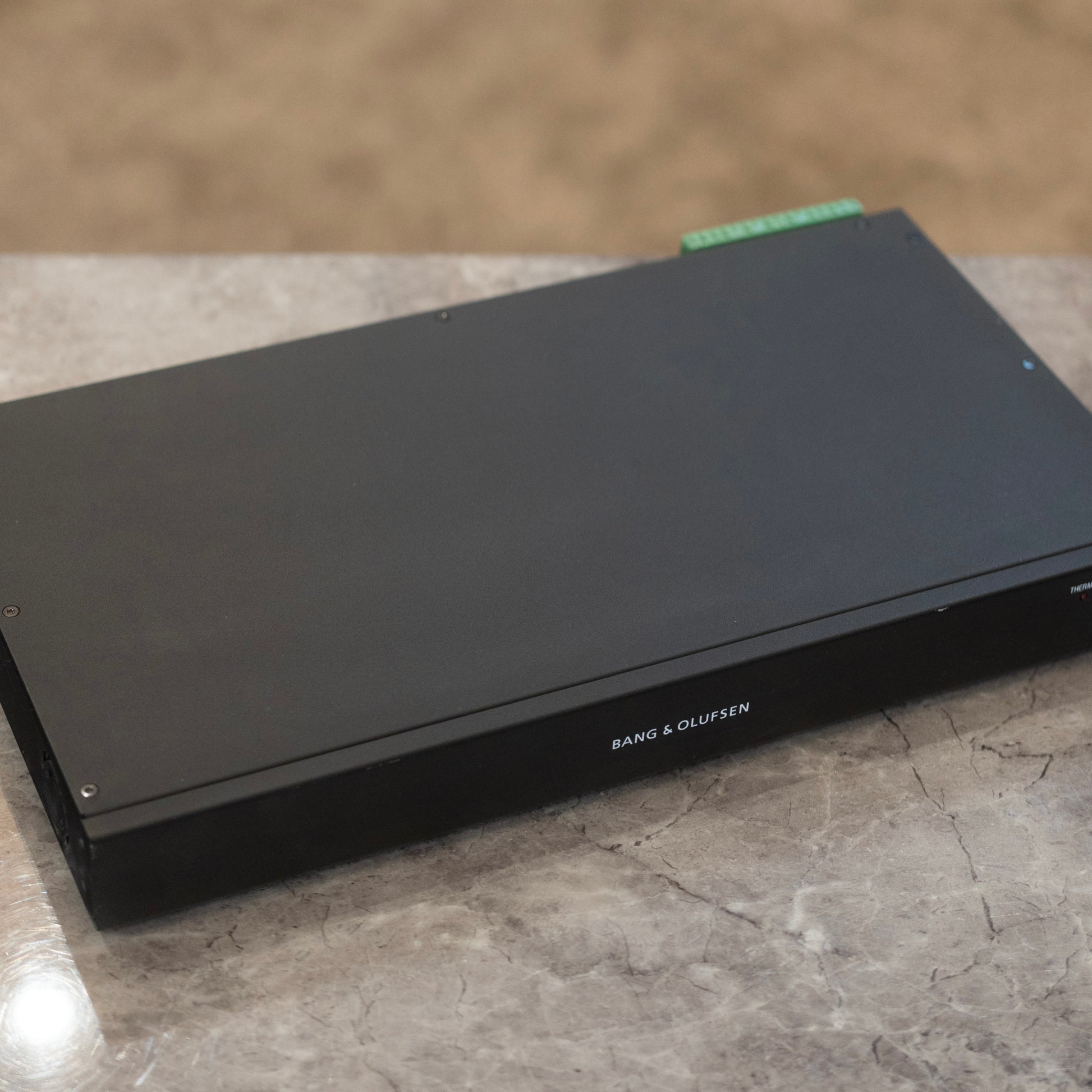 Bang & Olufsen | B&O Beoamp 16 (8 Zone Amplifier) Type: 9709