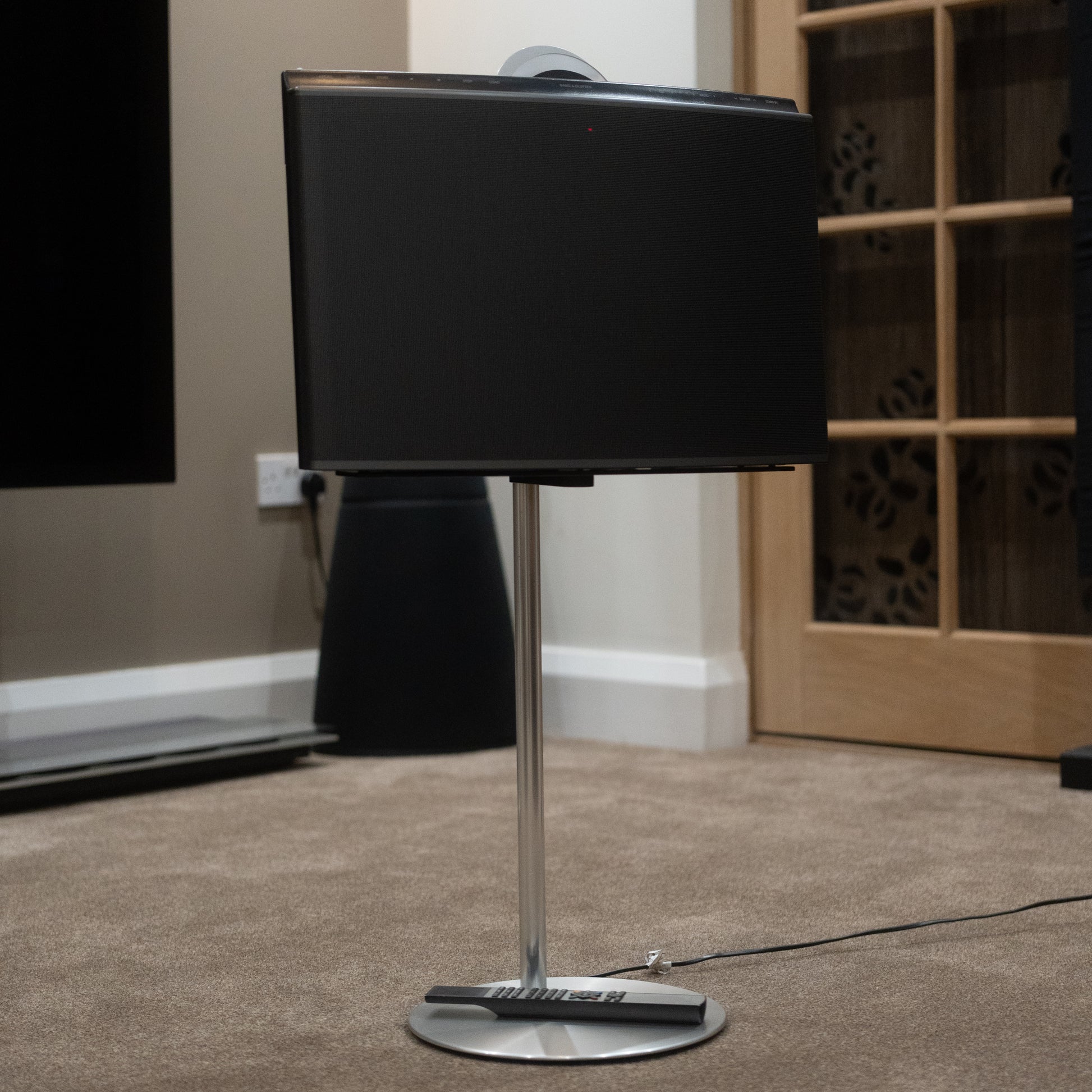 Bang & Olufsen | B&O Beosound 1 (Inc. Stand & Beo4)