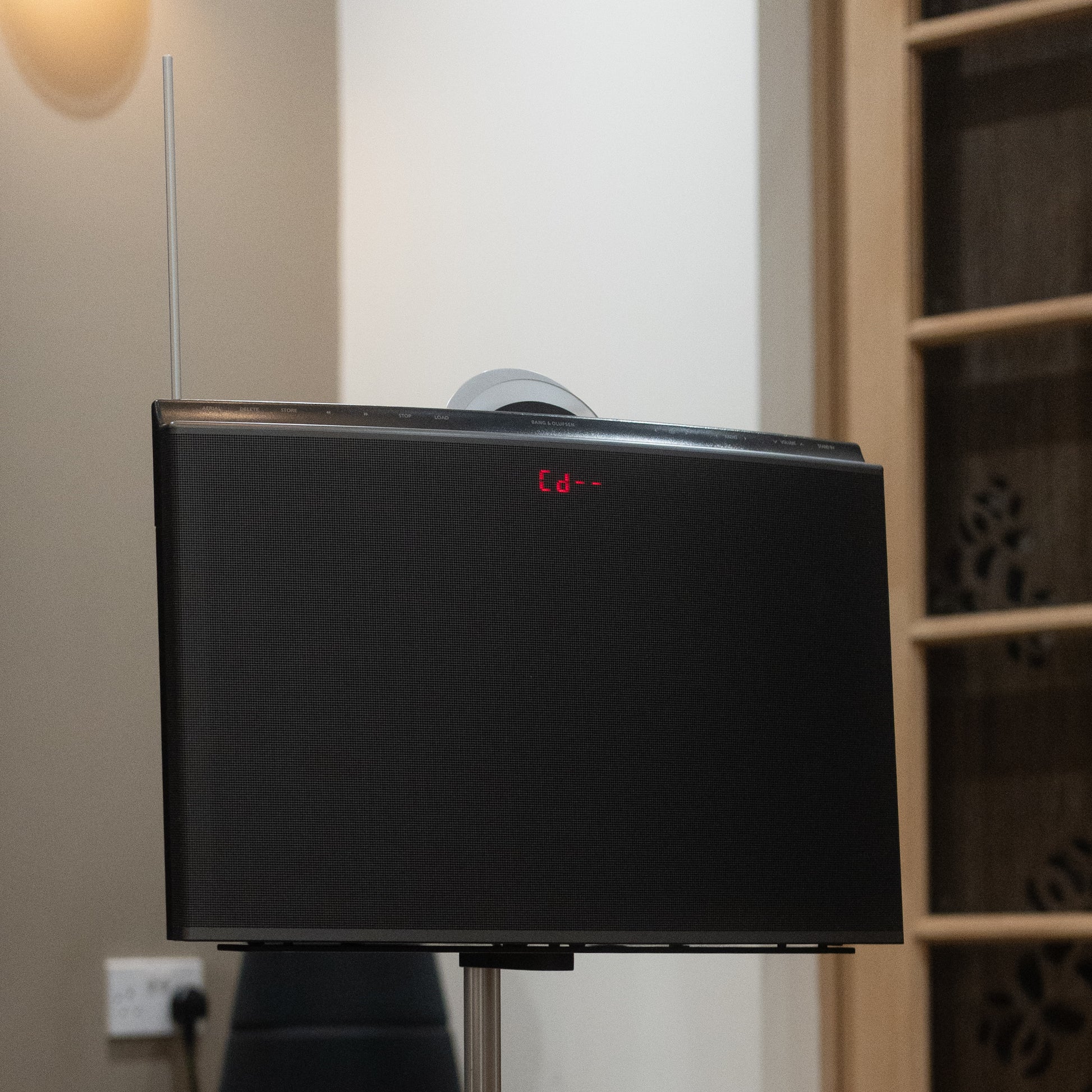 Bang & Olufsen | B&O Beosound 1 (Inc. Stand & Beo4)