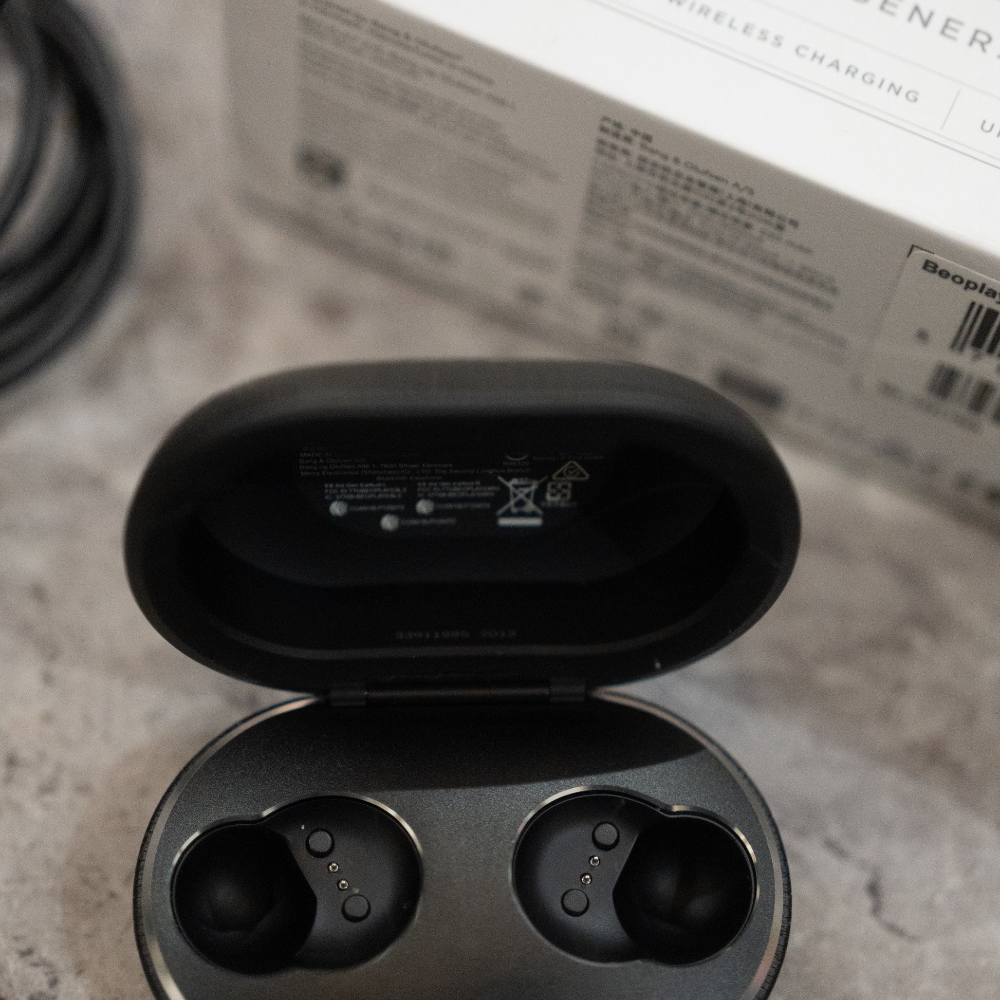 Bang & Olufsen | Beoplay E8 - 3rd Gen - Black