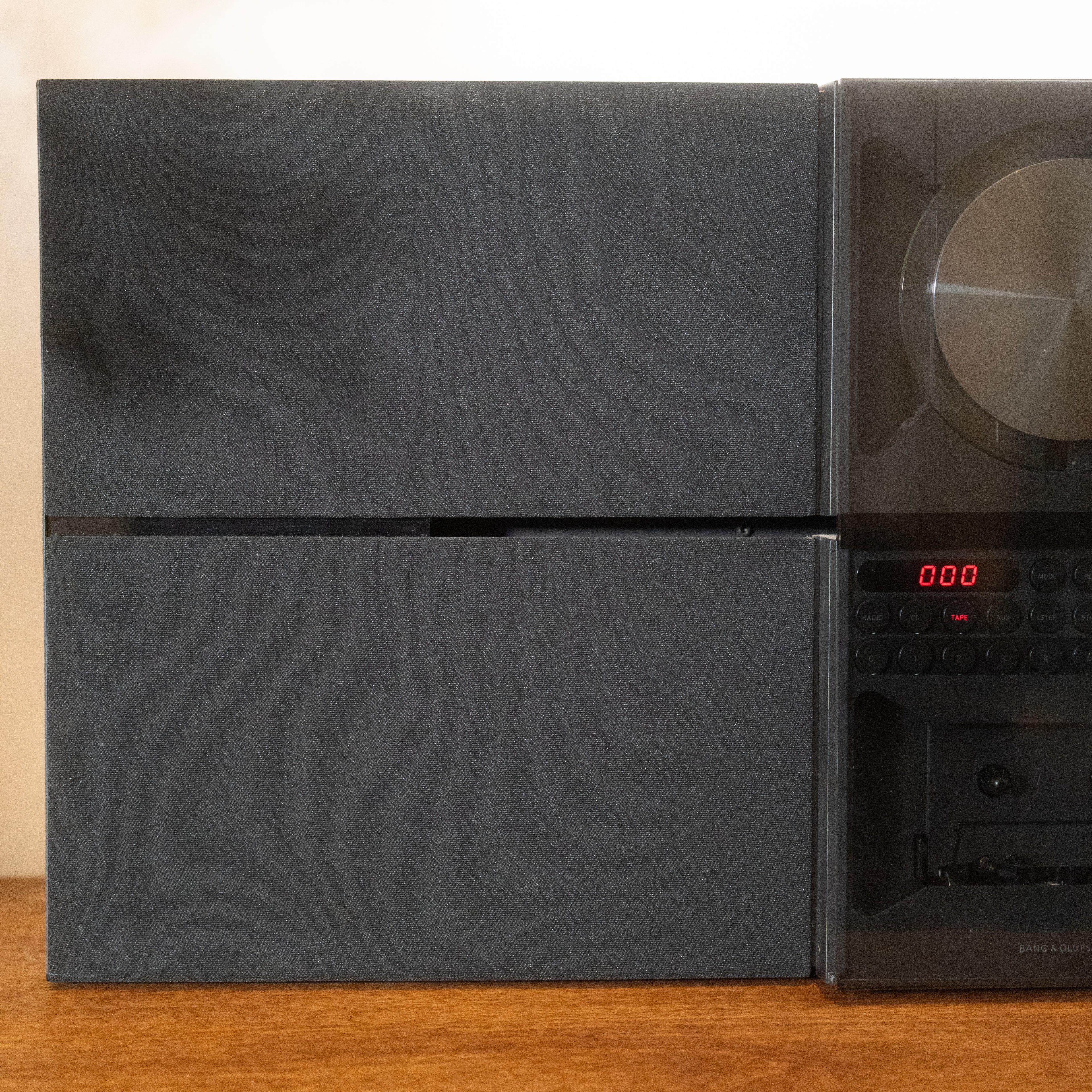 Bang & Olufsen | B&O BeoSound Century