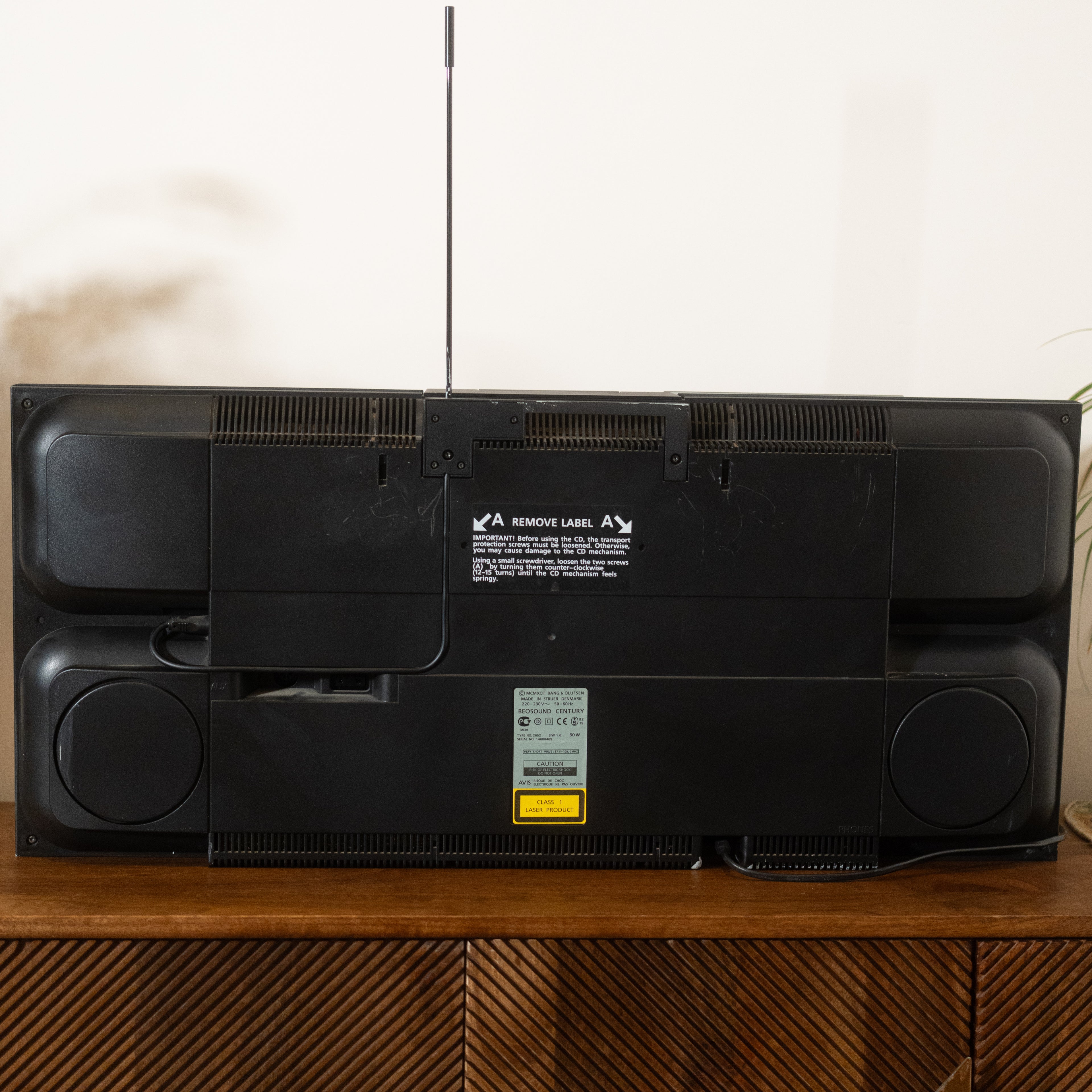 Bang & Olufsen | B&O BeoSound Century
