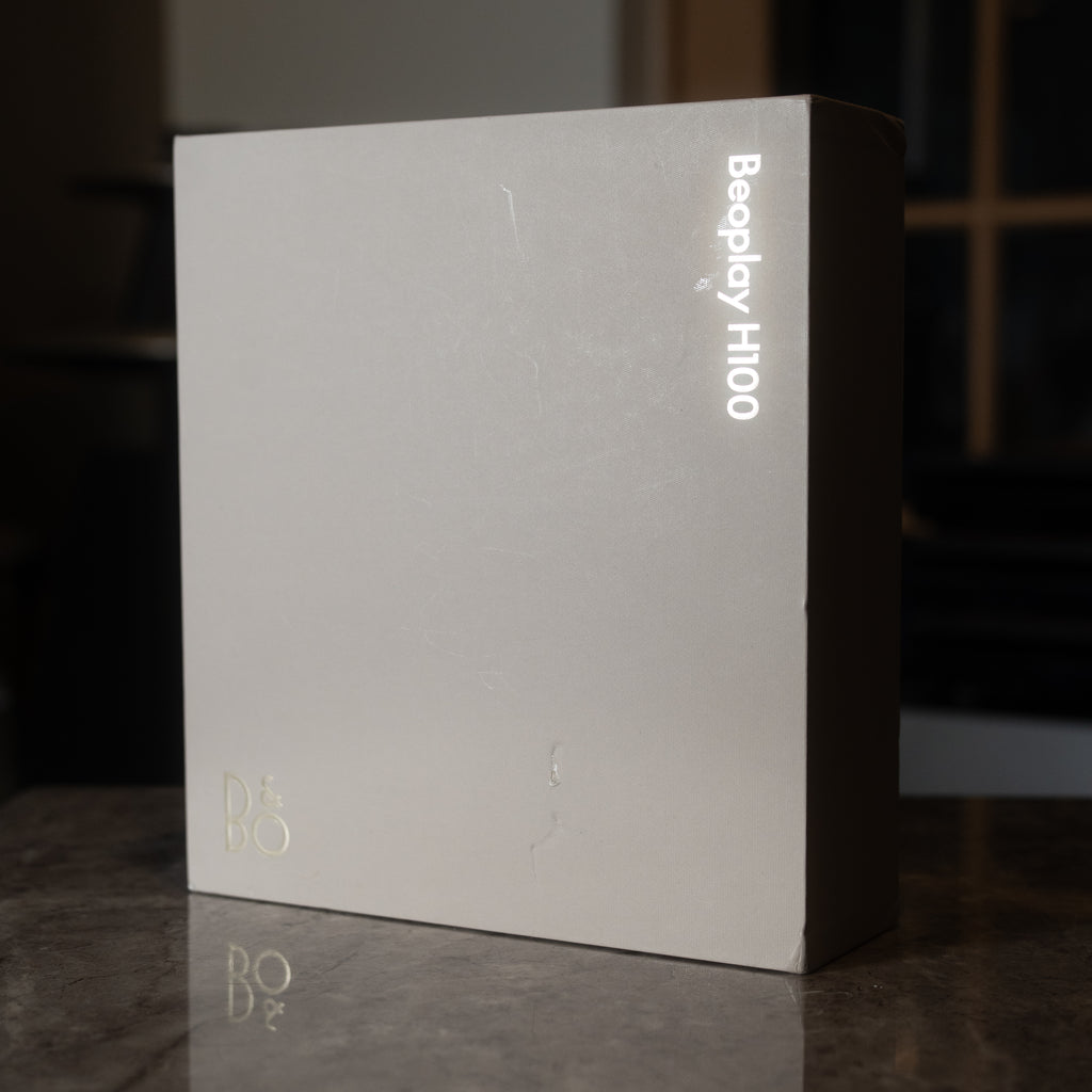 Bang & Olufsen | B&O BeoPlay H100 (Hourglass Sand)