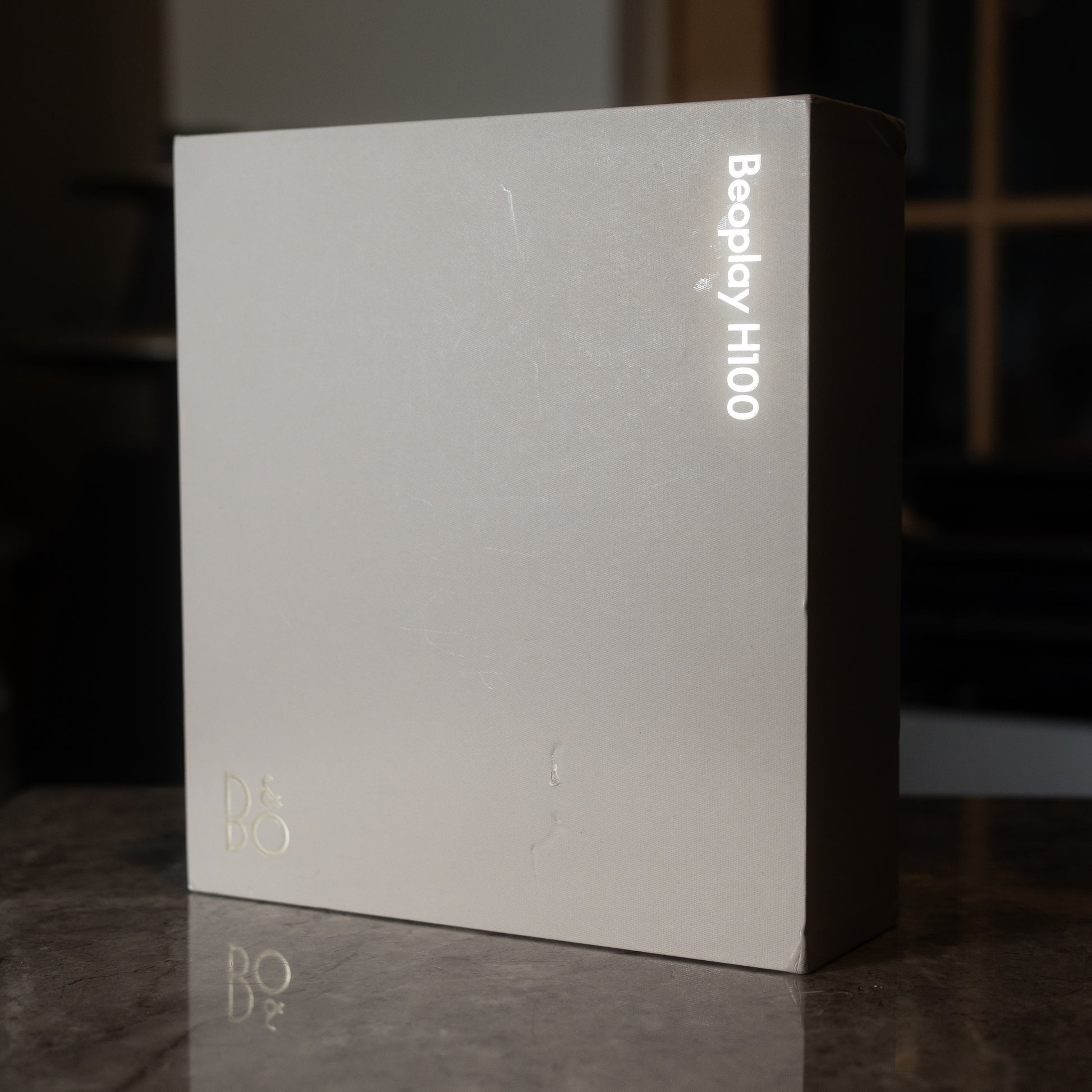 Bang & Olufsen | B&O BeoPlay H100 (Hourglass Sand)