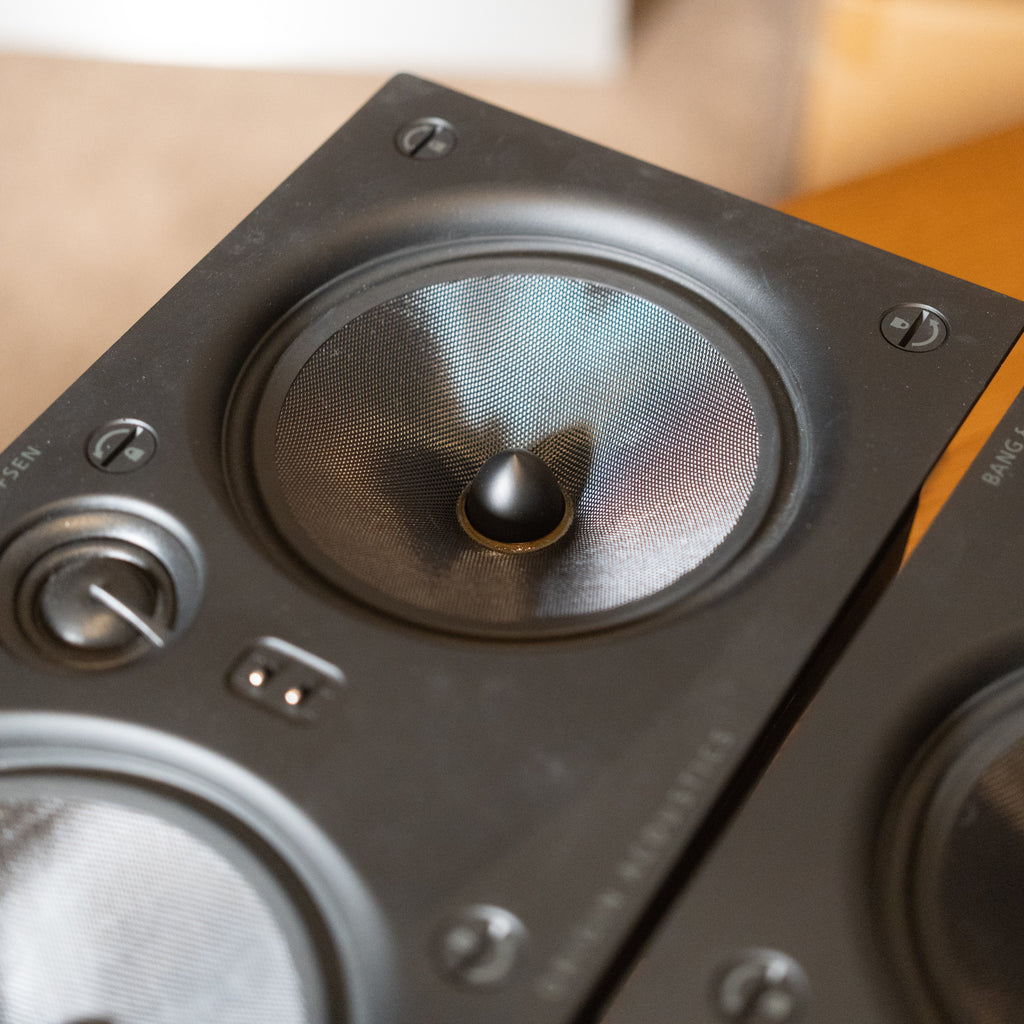 Bang & Olufsen | B&O Palatial