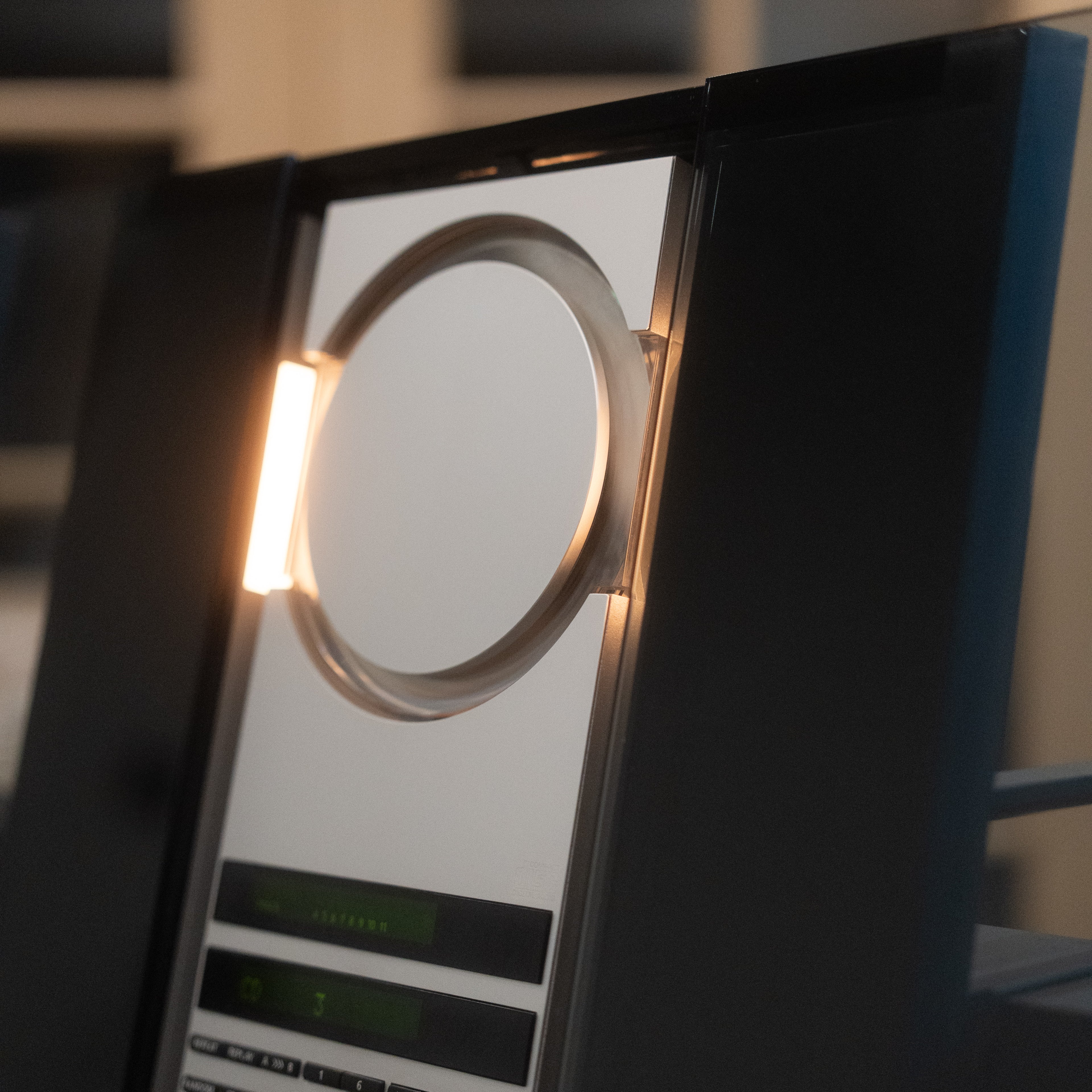 Bang & Olufsen | B&O BeoSound 3000 + BeoLab 2500 MK2