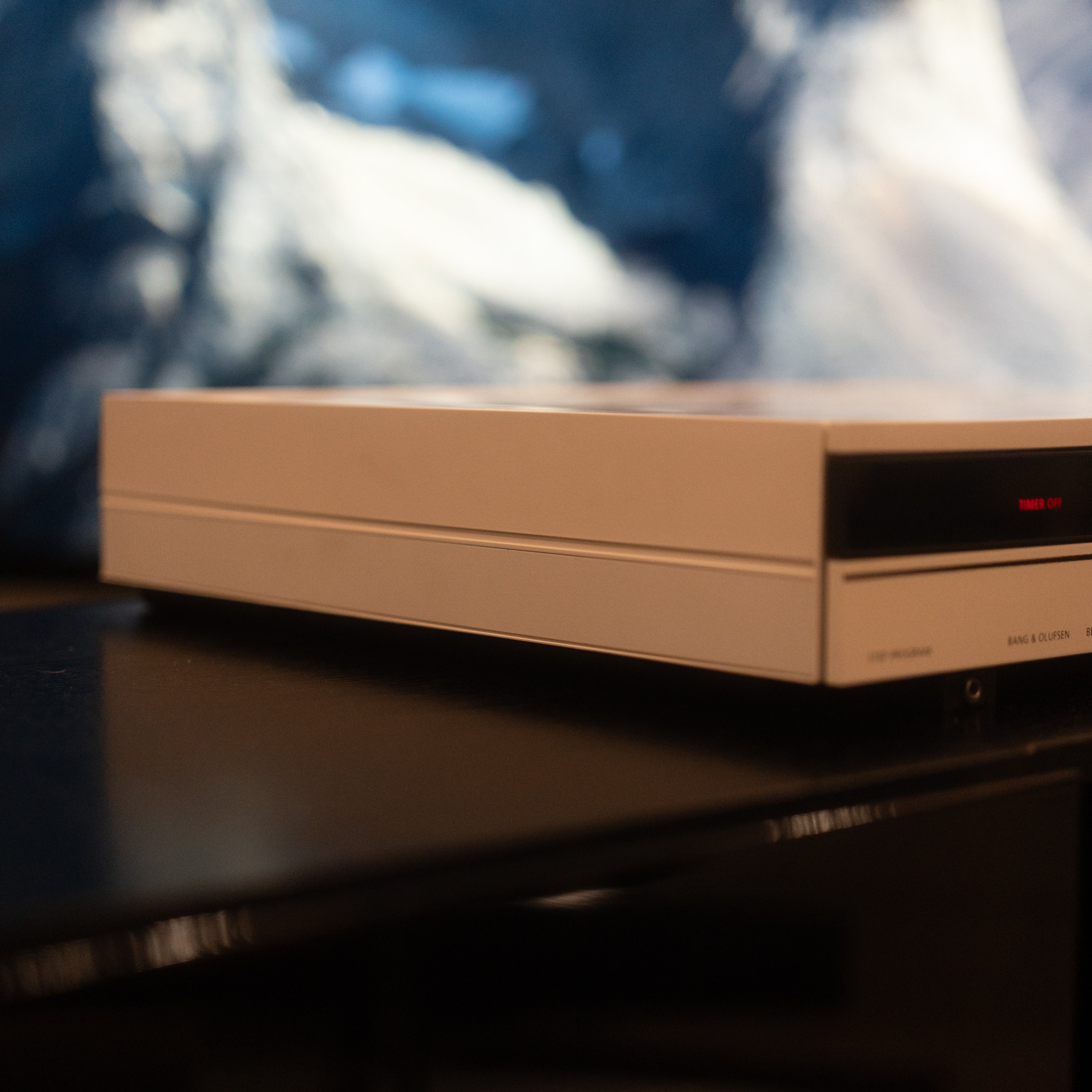 Bang & Olufsen | B&O BeoMaster 5500 - Limited Edition White
