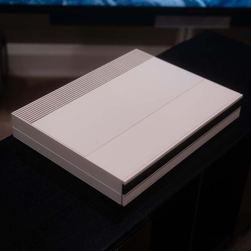 Bang & Olufsen | B&O BeoMaster 5500 - Limited Edition White