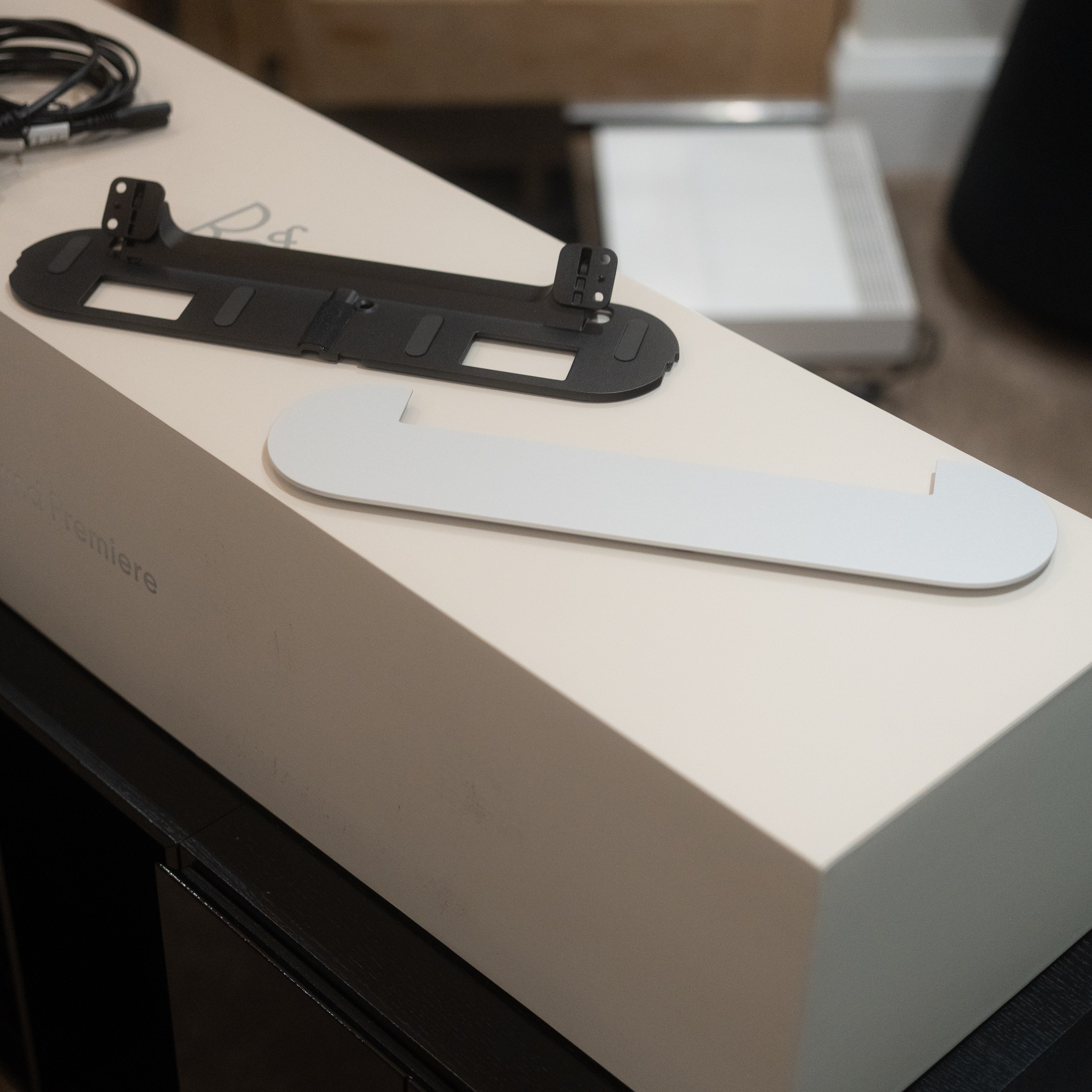 Bang & Olufsen | BeoSound Premiere (Natural - Aluminium)