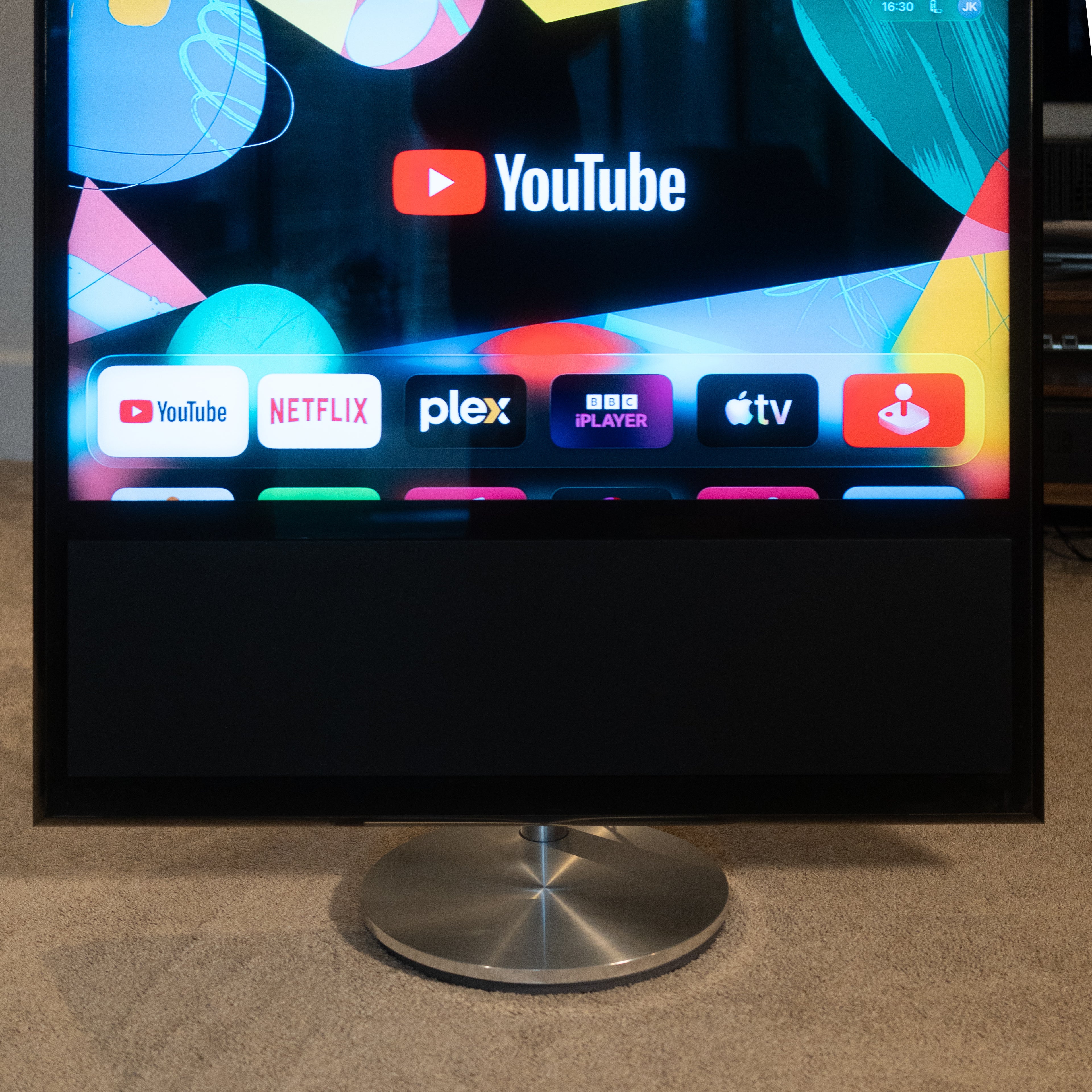 Bang & Olufsen | B&O BeoVision 11– 46″ - MK4