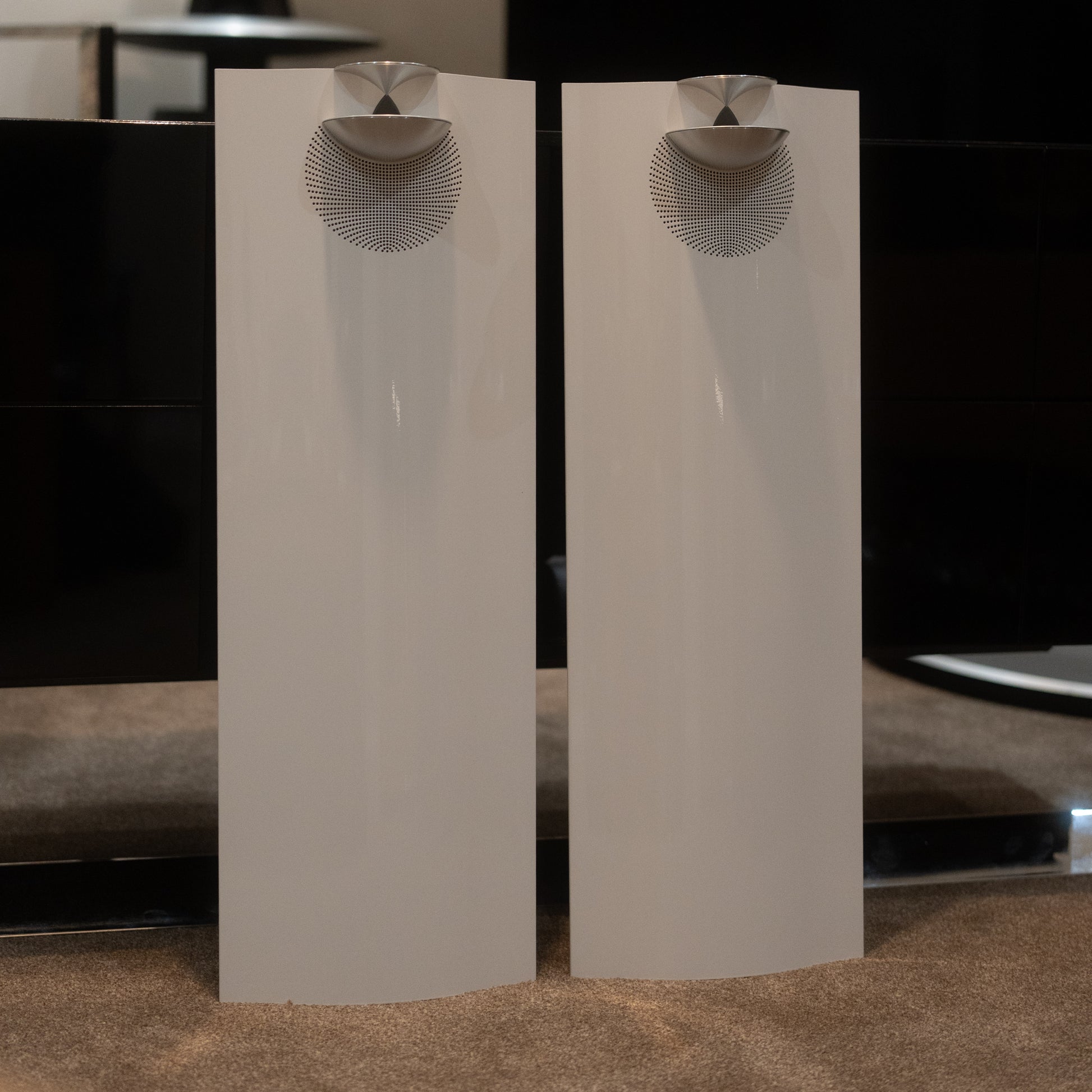 Bang & Olufsen | B&O BeoLab 12-2