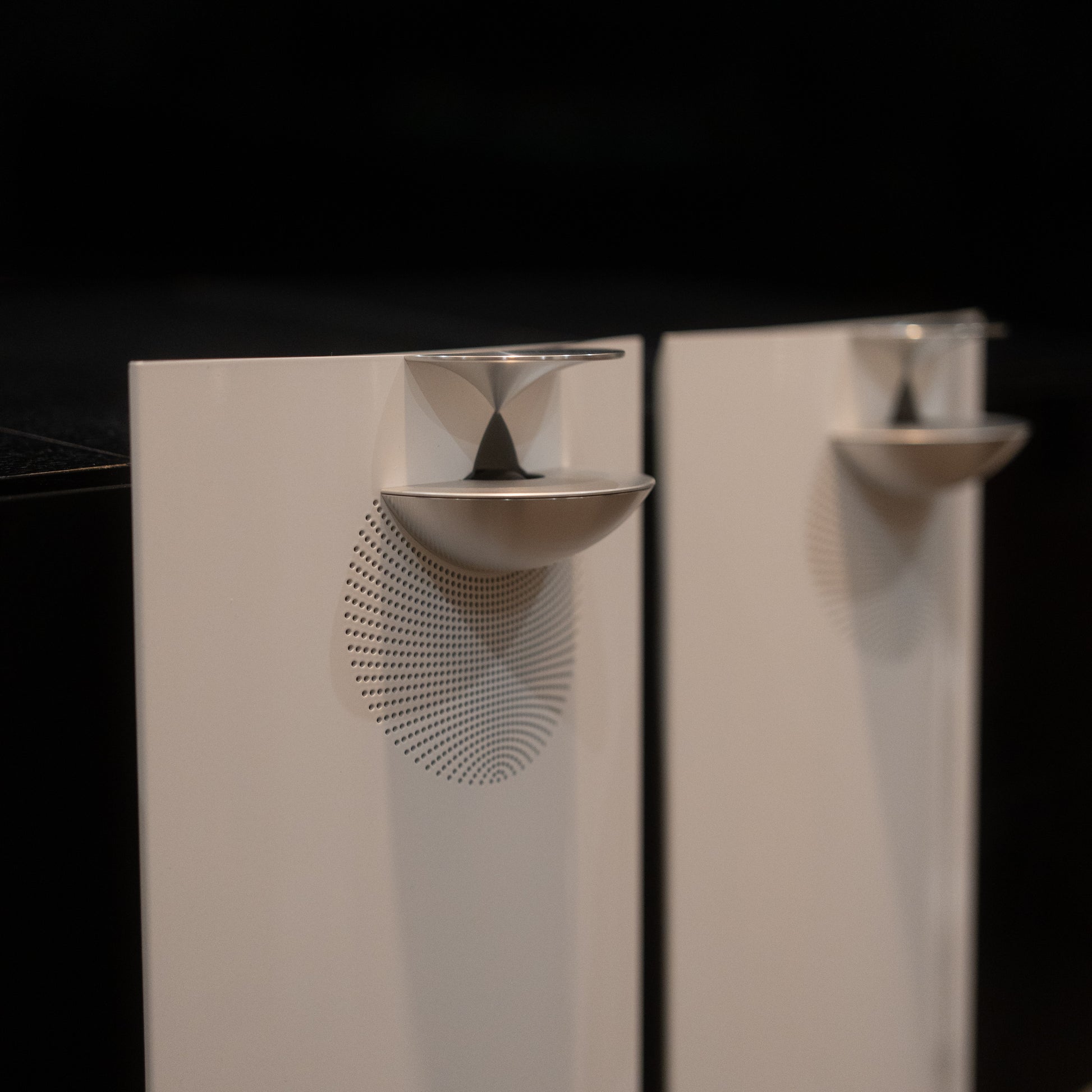 Bang & Olufsen | B&O BeoLab 12-2