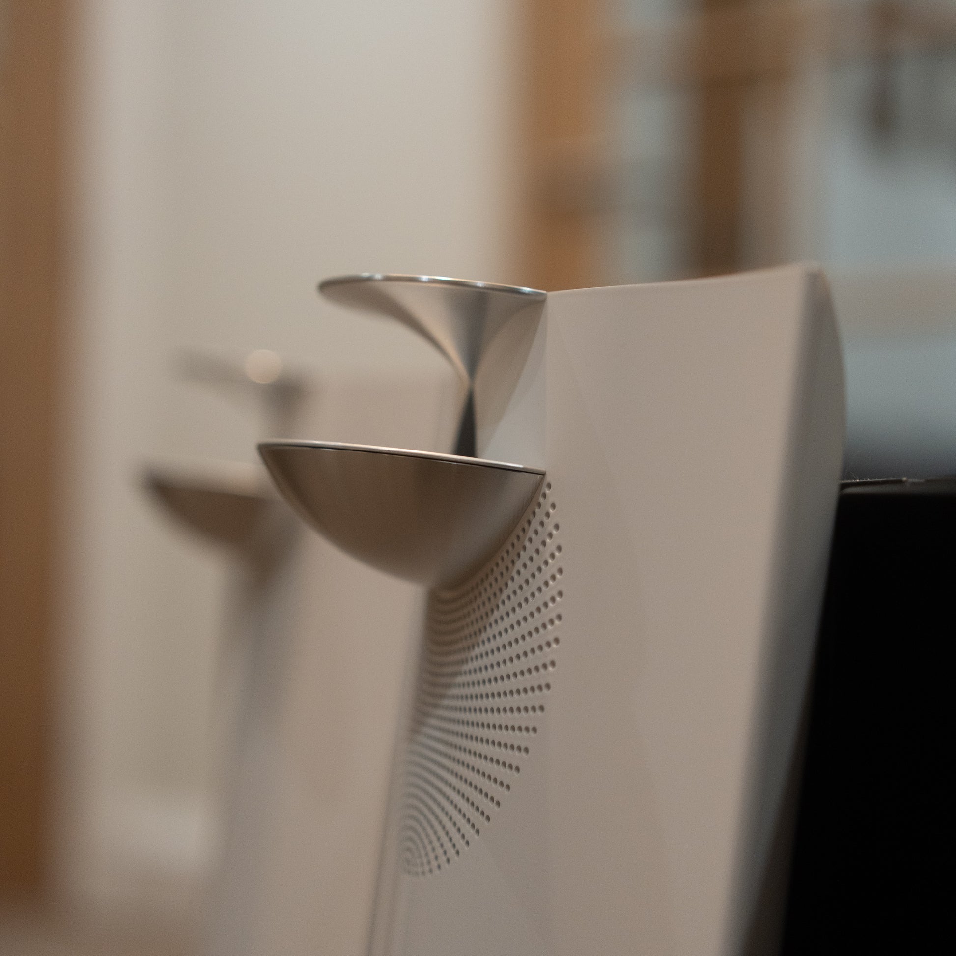 Bang & Olufsen | B&O BeoLab 12-2