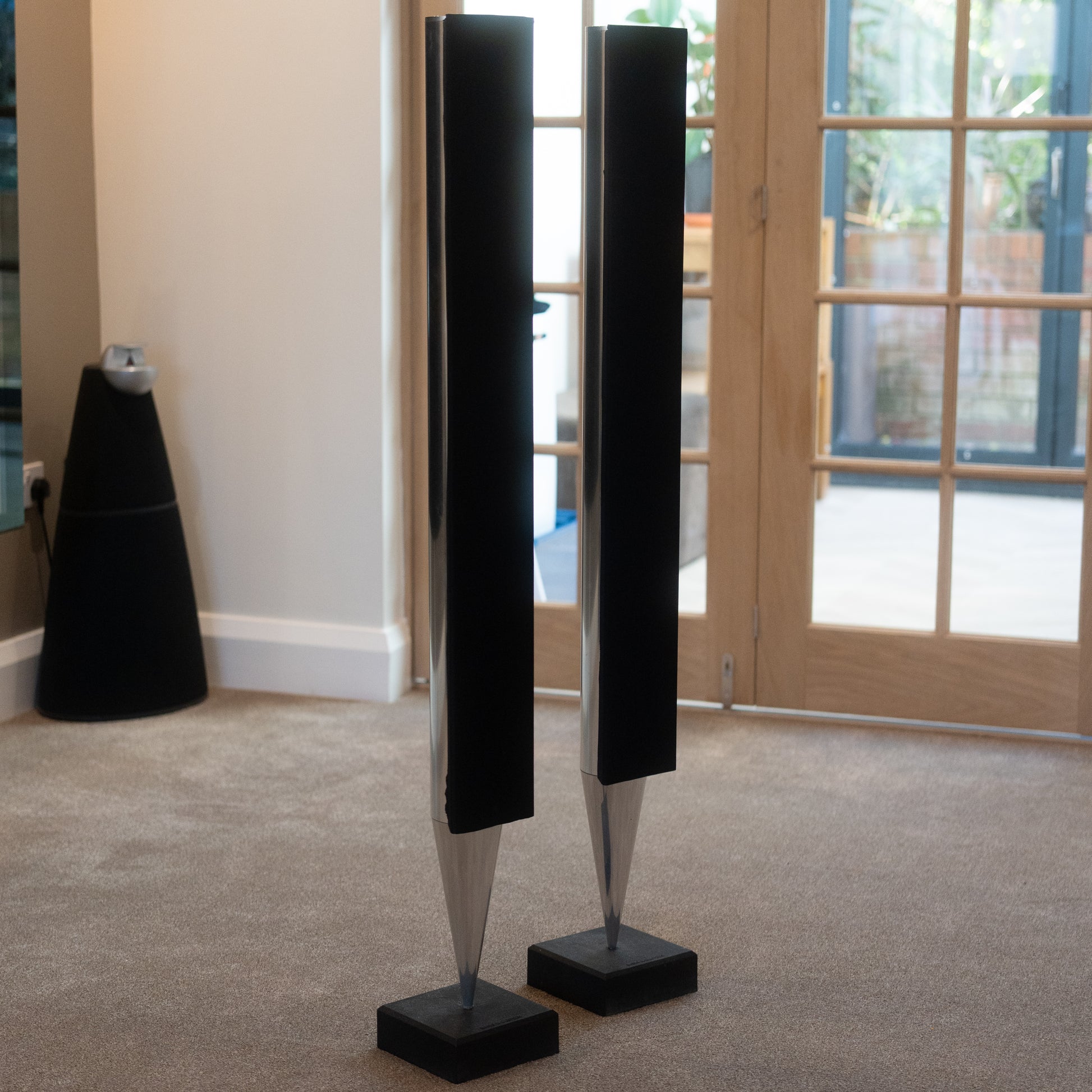 Bang & Olufsen | B&O Beolab 8000 MK2
