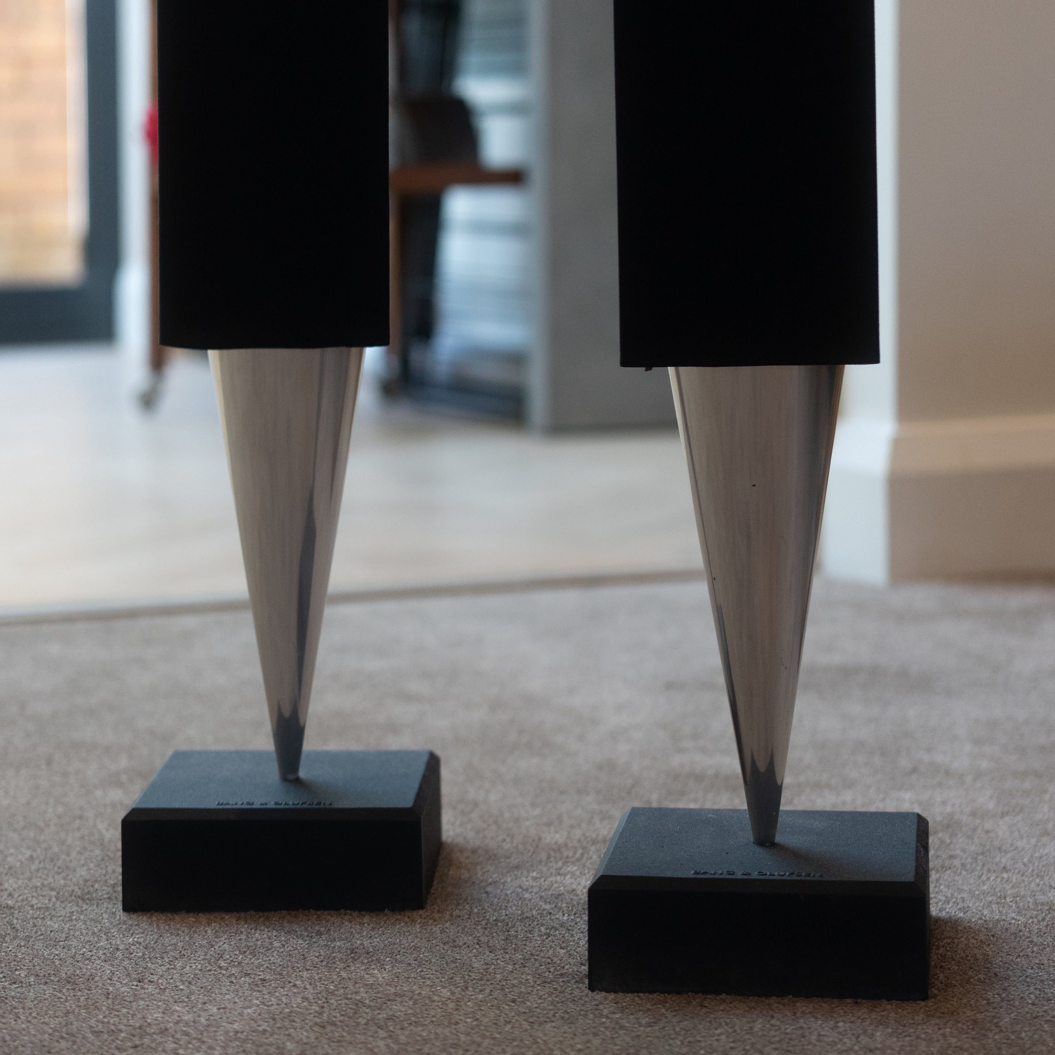 Bang & Olufsen | B&O Beolab 8000 MK2
