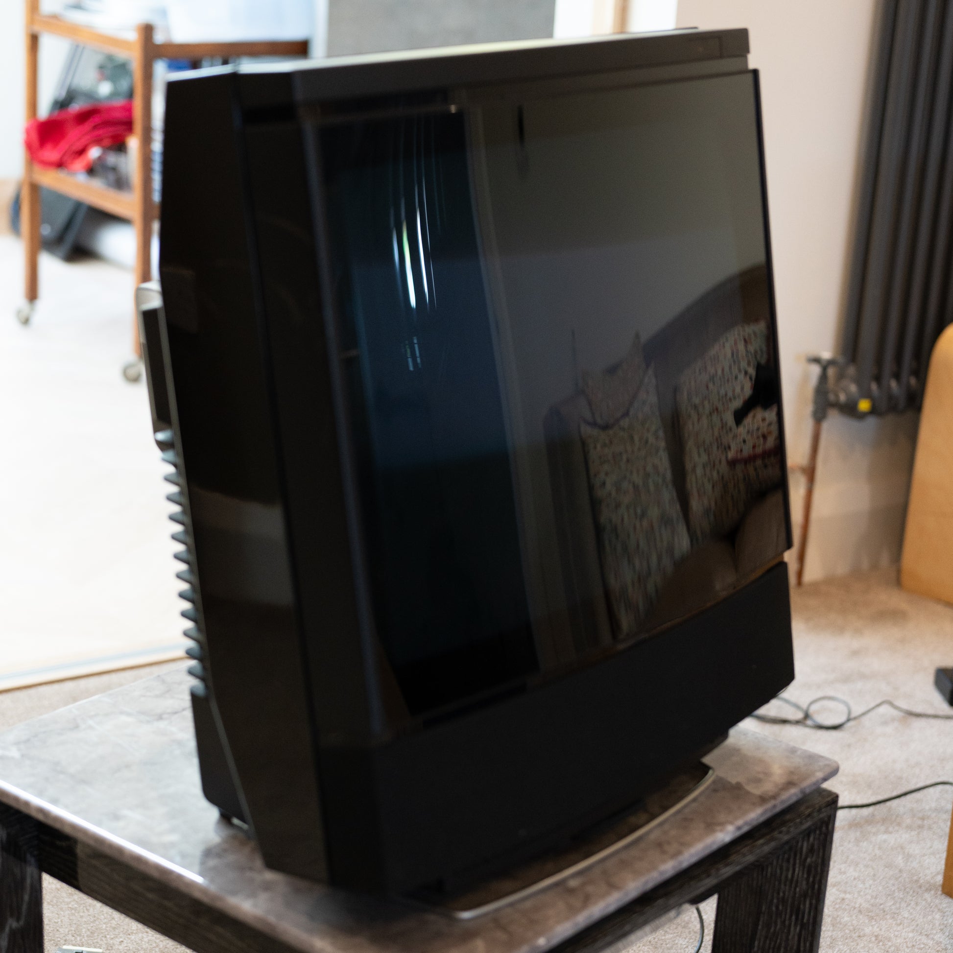 Bang & Olufsen | B&O MX4000 21” (S.W 3.10) + BEO4 Remote