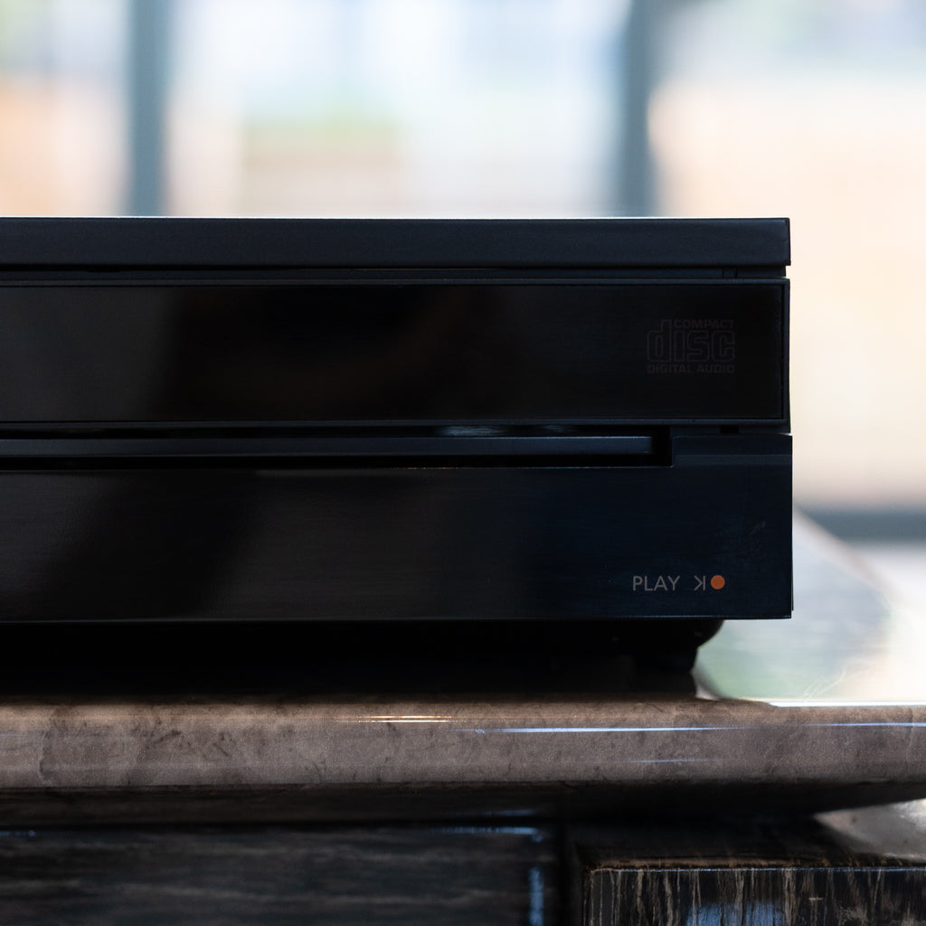 Bang & Olufsen | B&O Beogram CD 7000 - Limited Edition Black! TYPE: 5152