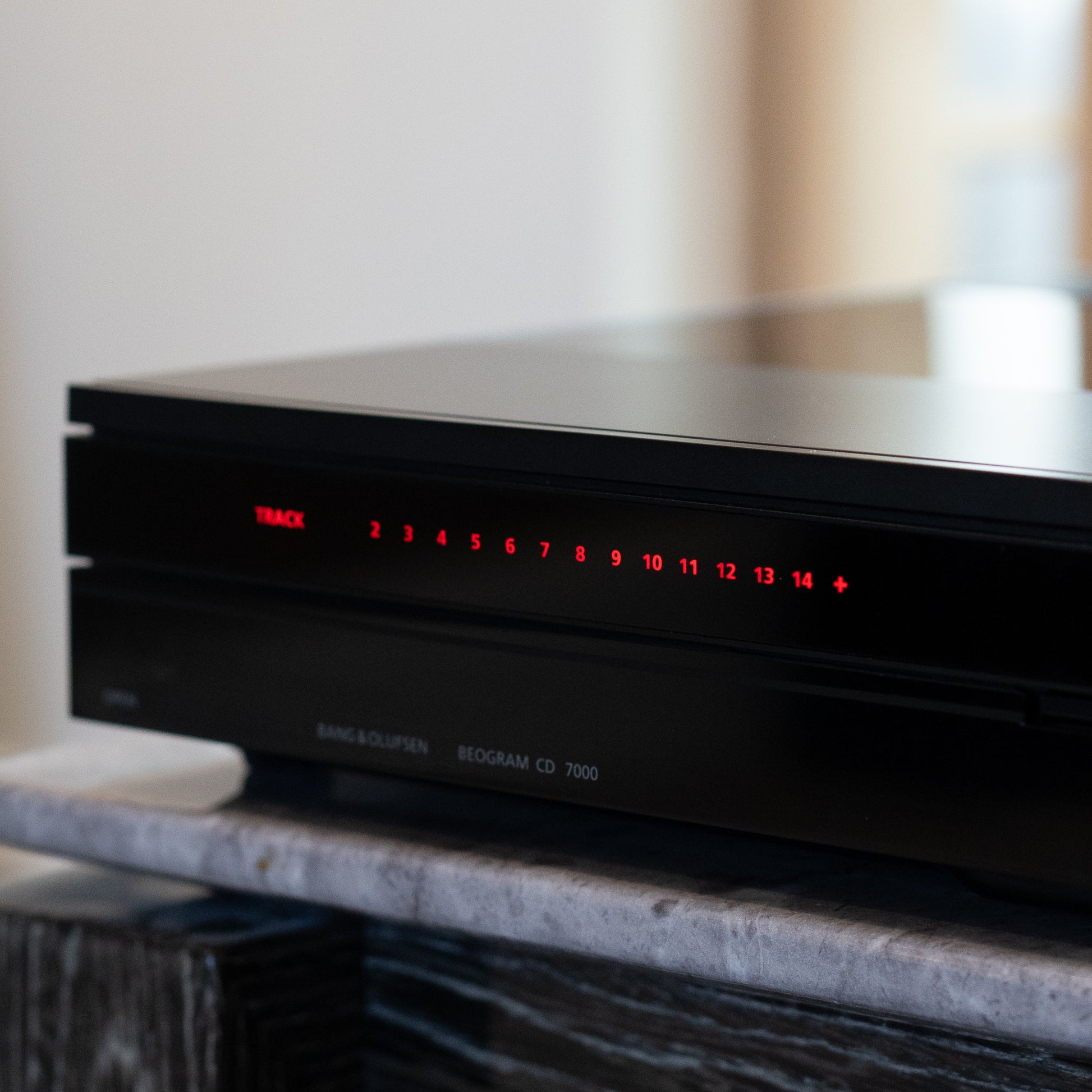 Bang & Olufsen | B&O Beogram CD 7000 - Limited Edition Black! TYPE: 5152