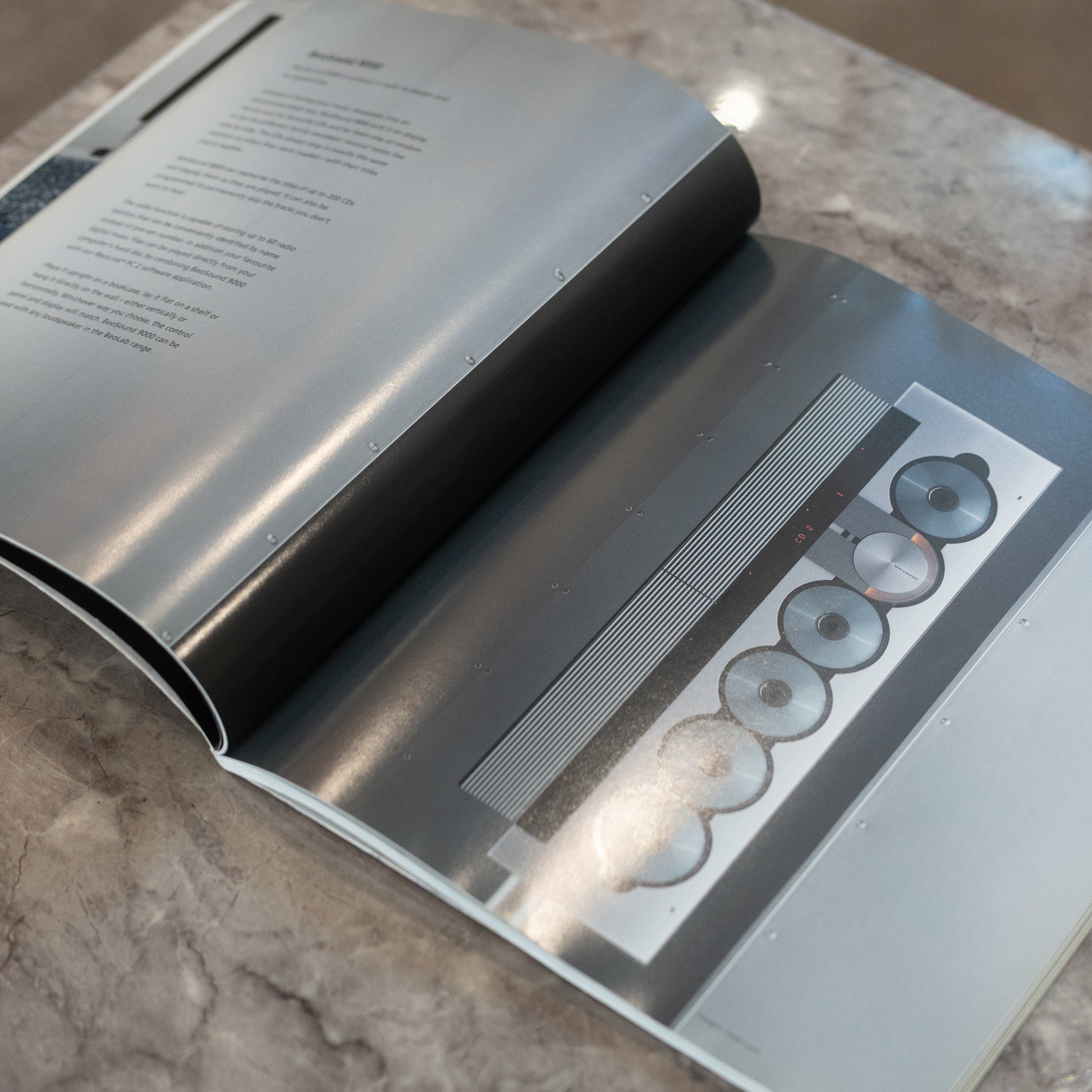 Bang & Olufsen | B&O - TV & Audio Book / Magazine (2009/10)