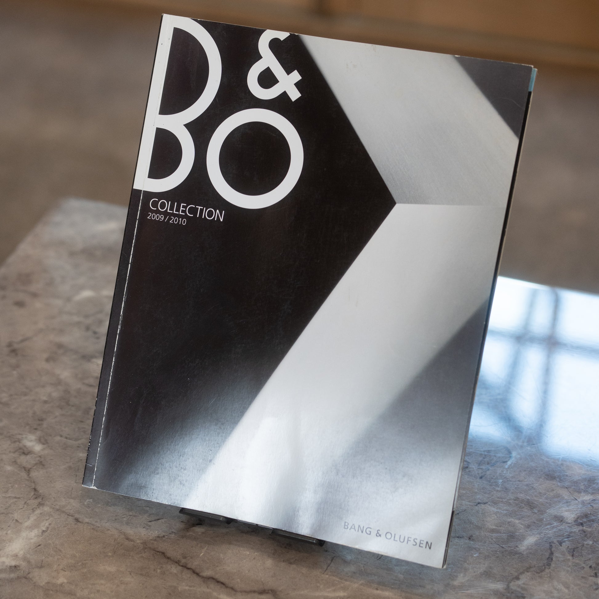 Bang & Olufsen | B&O - TV & Audio Book / Magazine (2009/10)