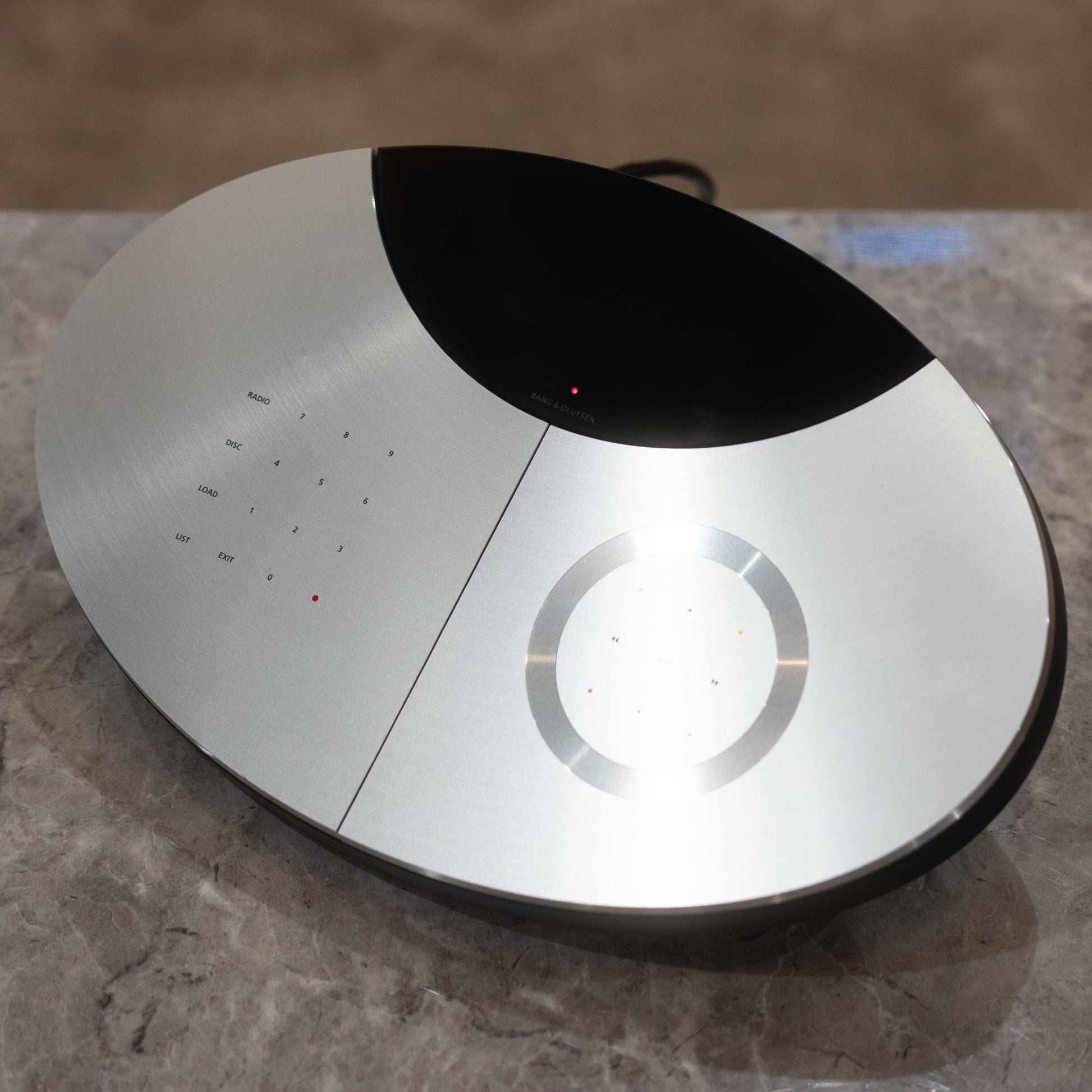 Bang & Olufsen | B&O BeoCenter 2 + Socket Unit - CD / DAB / AM / FM
