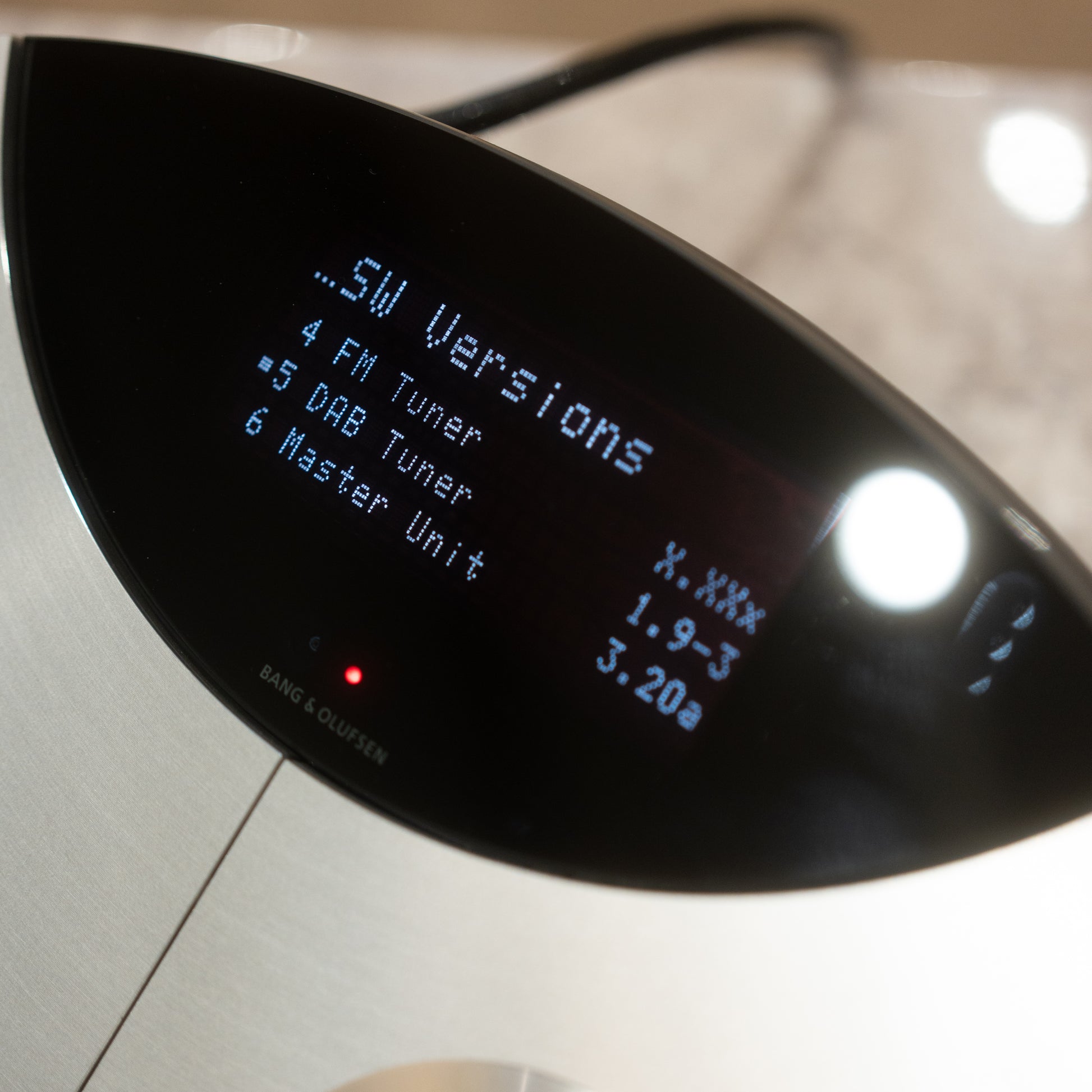 Bang & Olufsen | B&O BeoCenter 2 + Socket Unit - CD / DAB / AM / FM