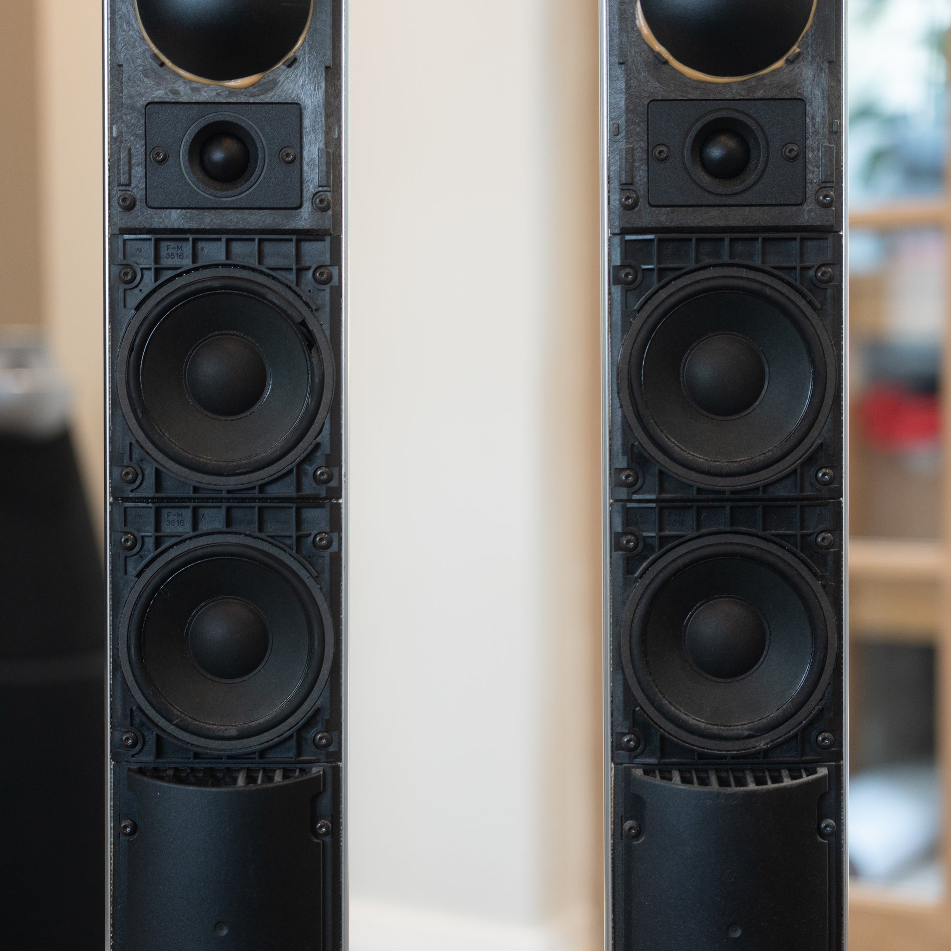 Bang & Olufsen B&O | BeoLab 6000 (Aluminium / Black)