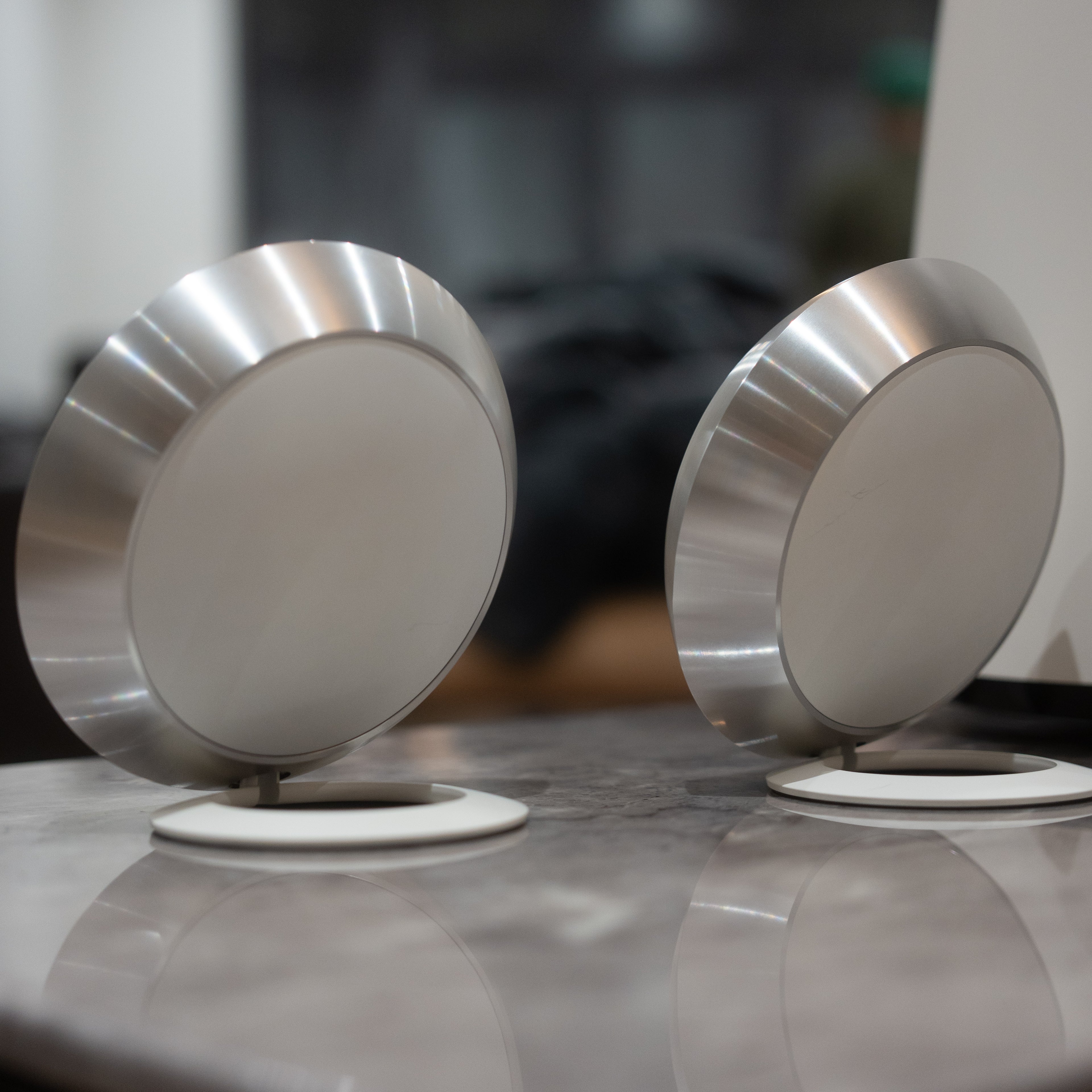 Bang & Olufsen | B&O Beolab 14 (Subwoofer + Table Standing Speakers) WHITE+BLUE