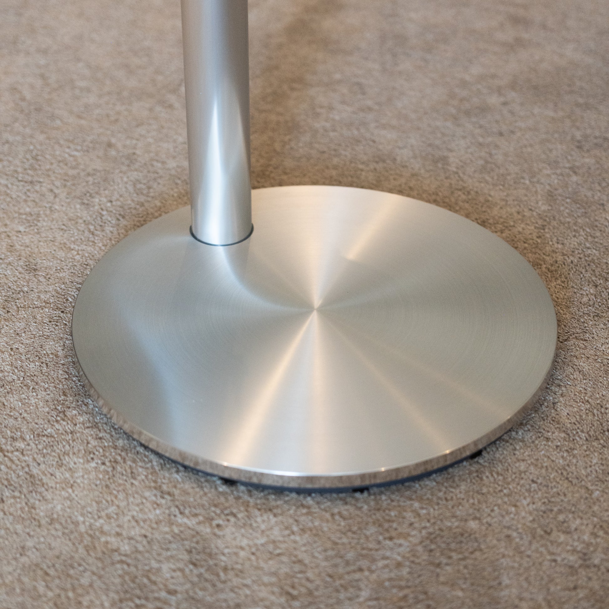 Bang & Olufsen | B&O Beovision 11 (40/46) Motorised Floor Stand - Boxed!