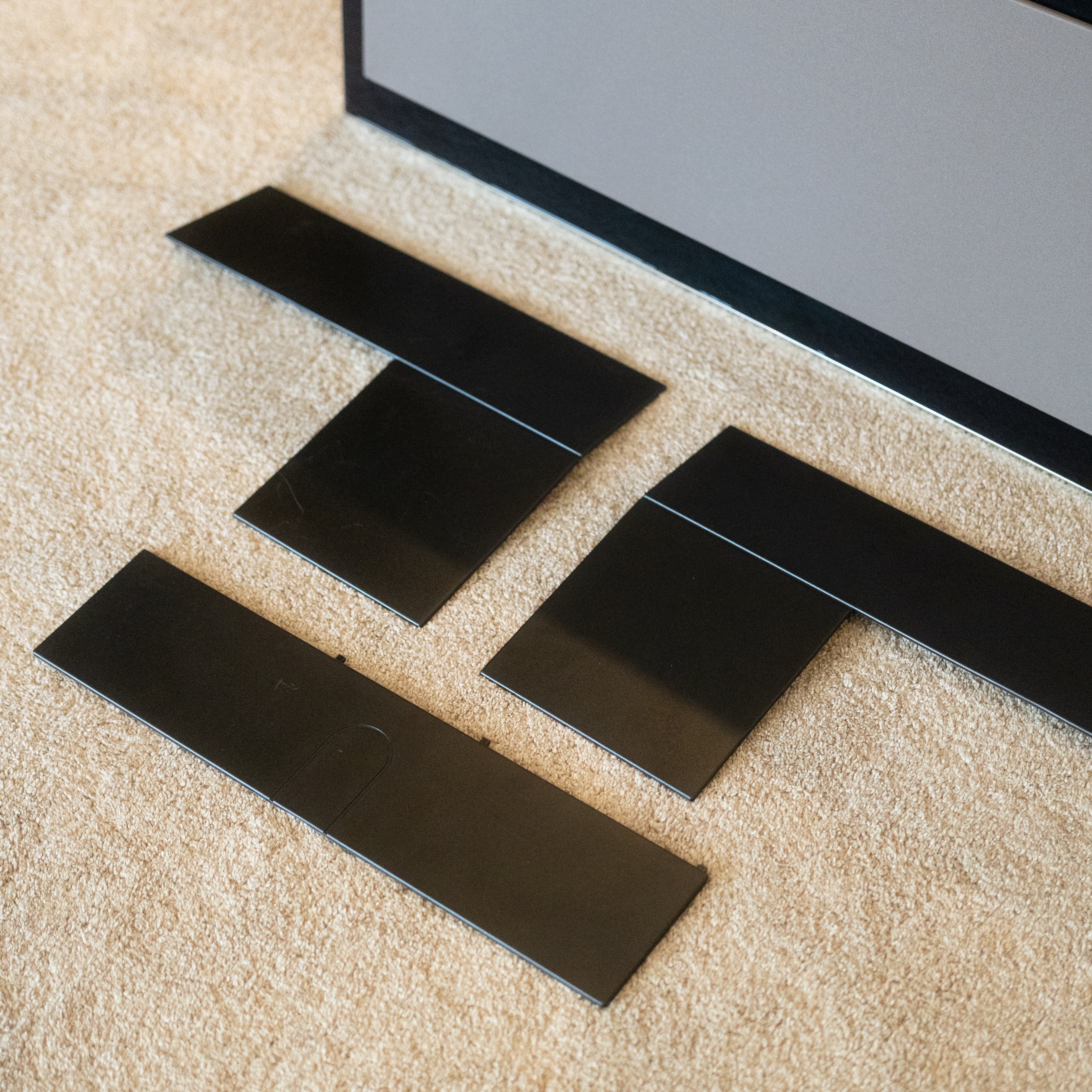Bang & Olufsen B&O BeoVision 11-40" MK4 (Alu/Taupe)