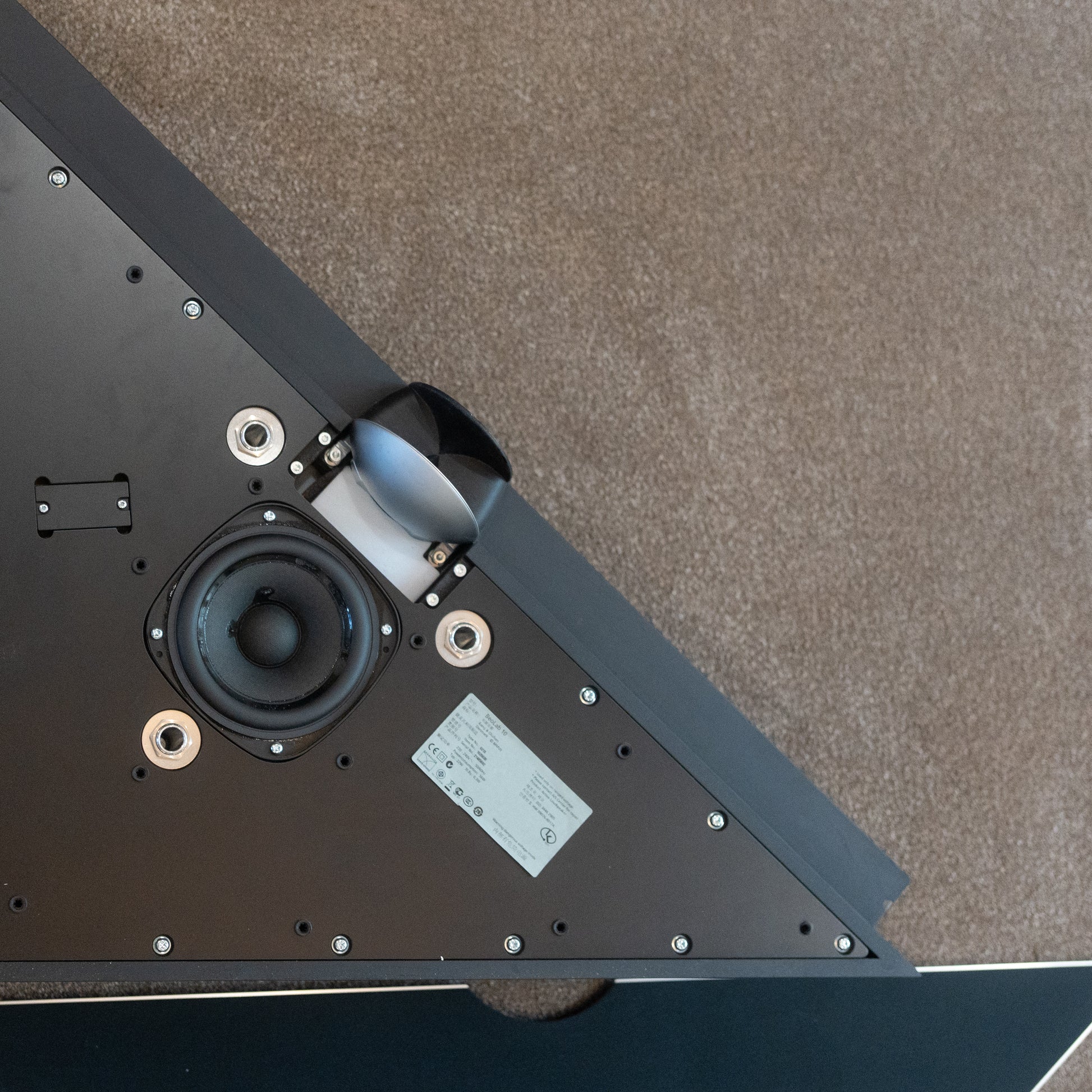 Bang & Olufsen | B&O Beolab 10 (Includes Wall Bracket!)