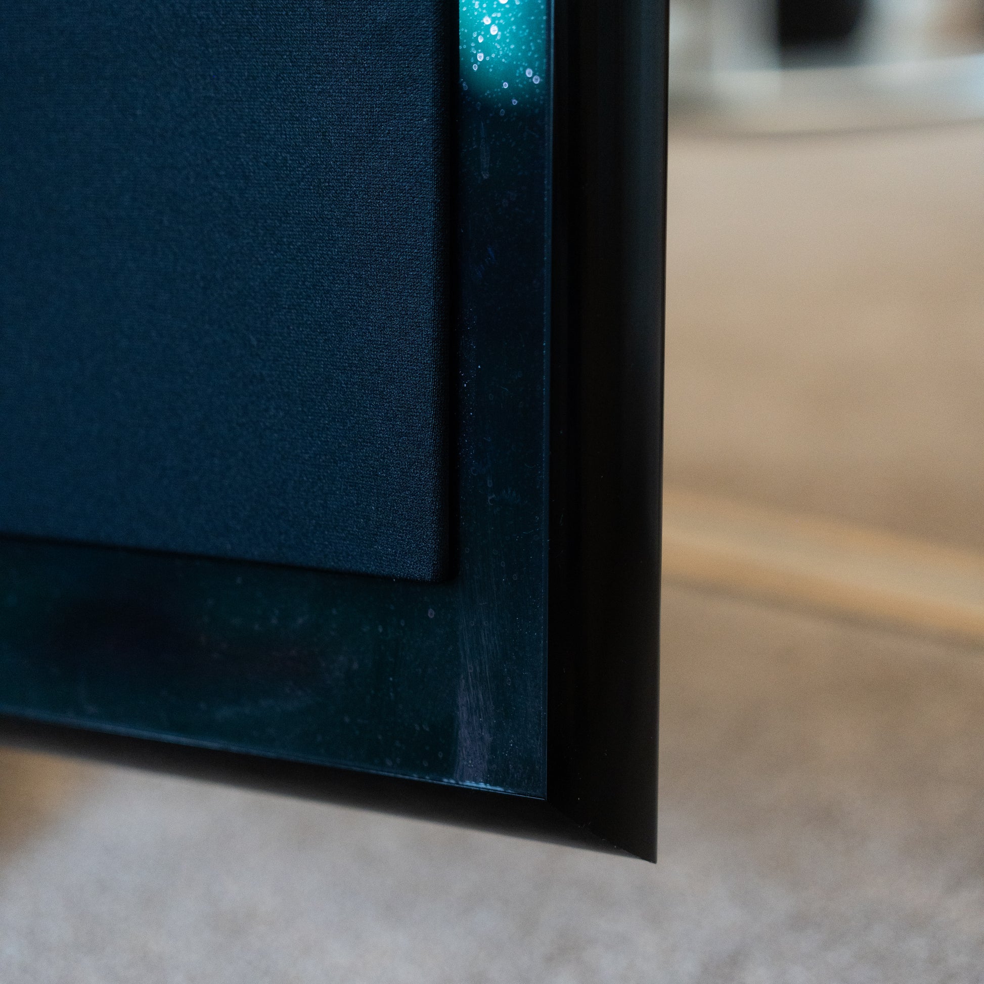 Bang & Olufsen | B&O BeoVision 11-46" - MK4 (Floor Stand+Beoremote One) - BLACK