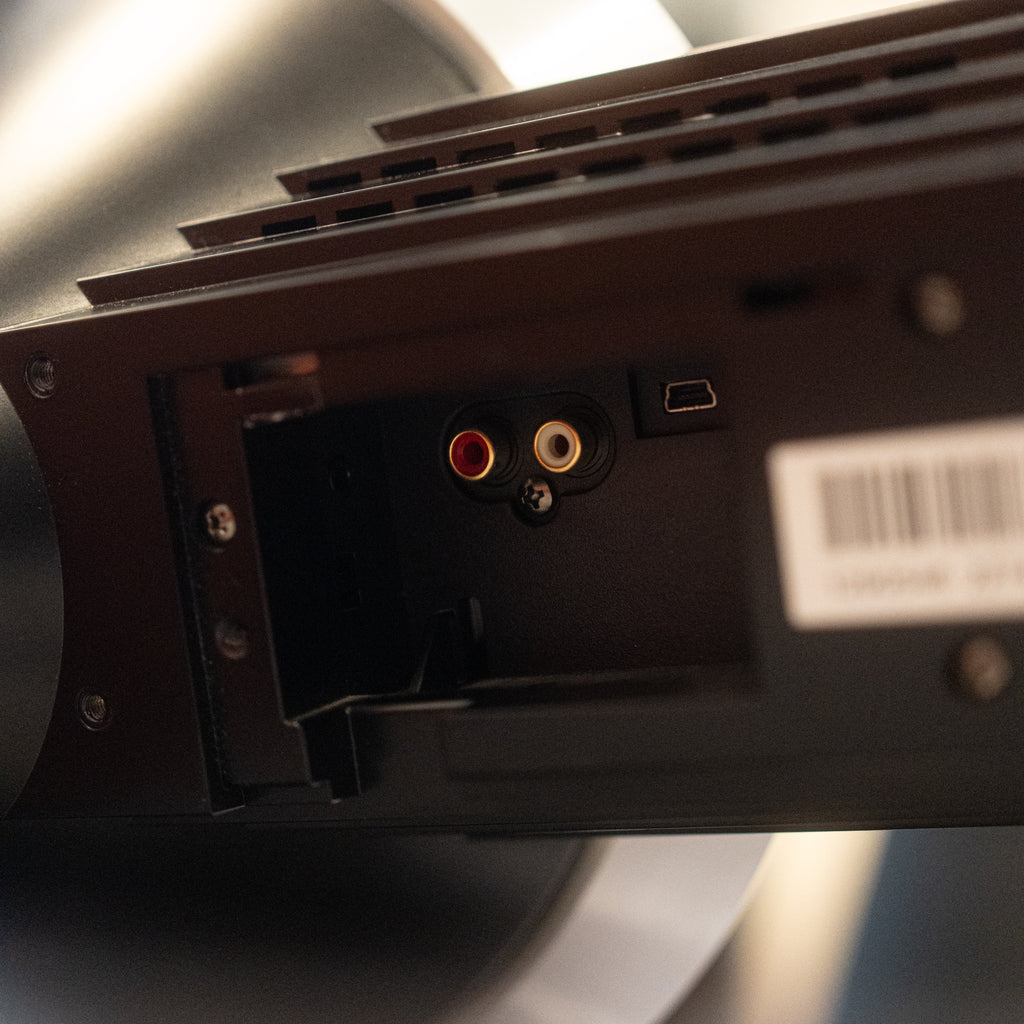 Bang & Olufsen | B&O Beosound 8 (Black/Aluminium) Remote + Adapter!