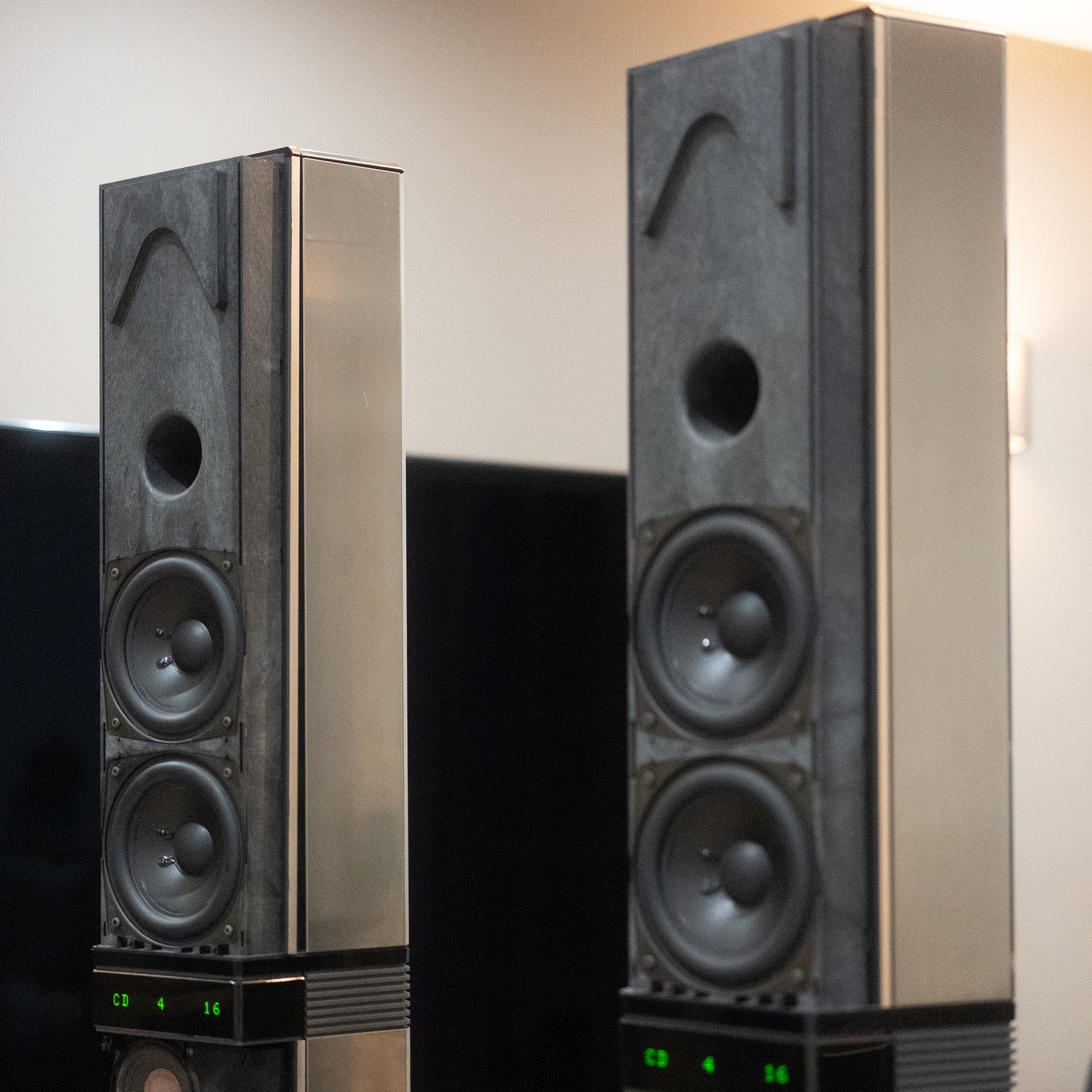 Bang & Olufsen | B&O Beolab Penta 3 (MK3) Titanium & Copper (Re-foamed Drivers!)