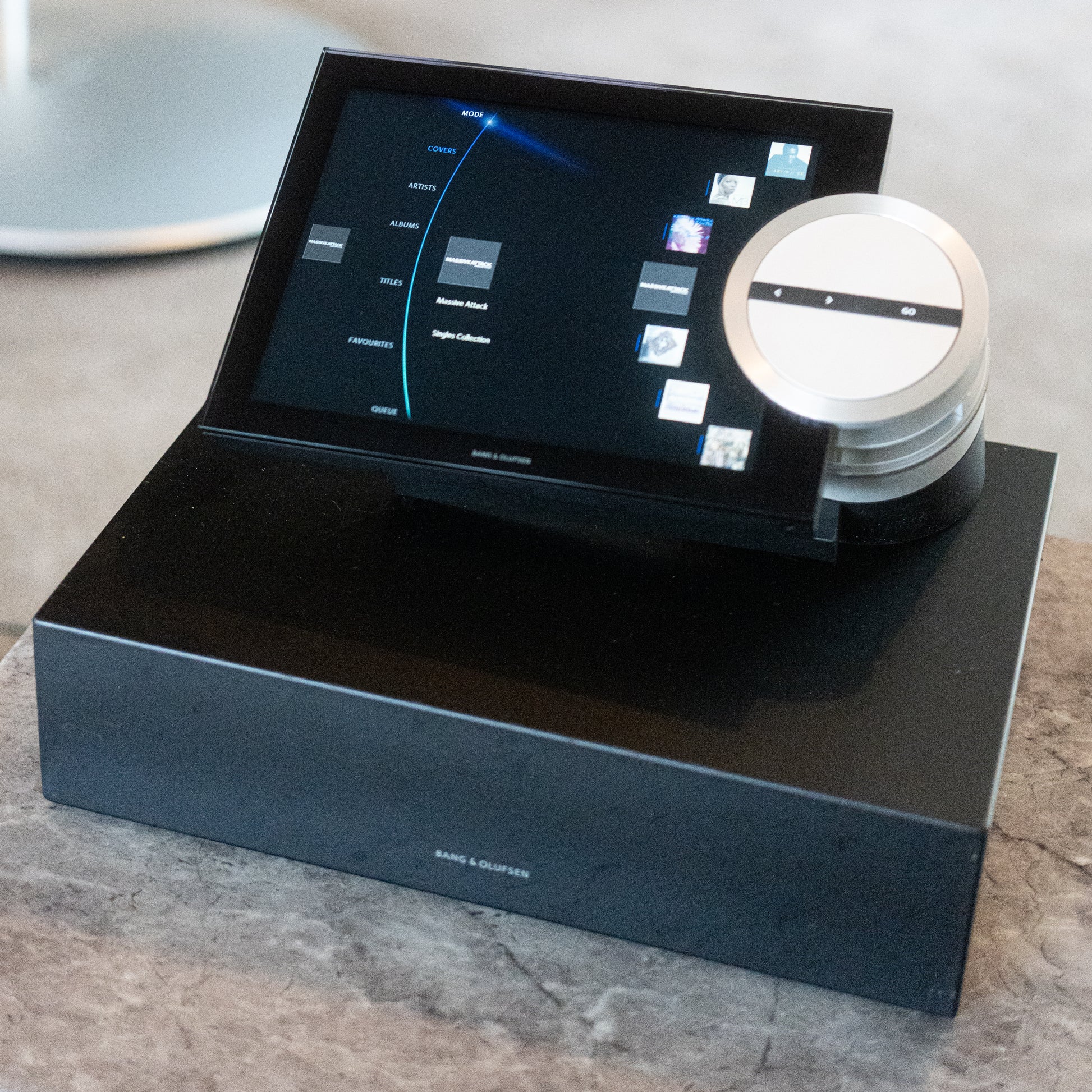 Bang & Olufsen | B&O BeoSound/Beomaster 5  1TB (Wall Bracket) + CD Ripper