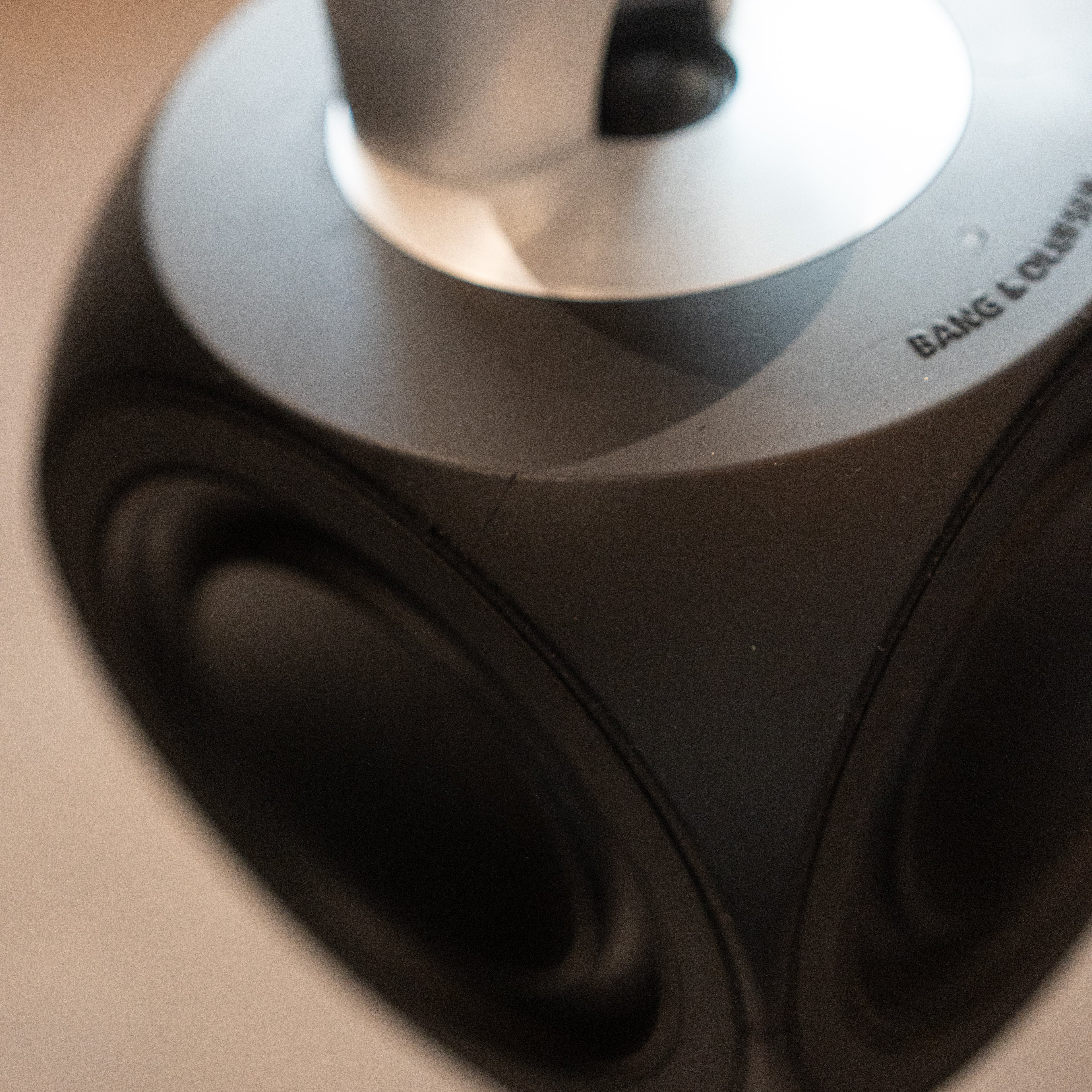 Bang & Olufsen | B&O Beolab 3 (Type: 6892)  + OEM Floor Stands