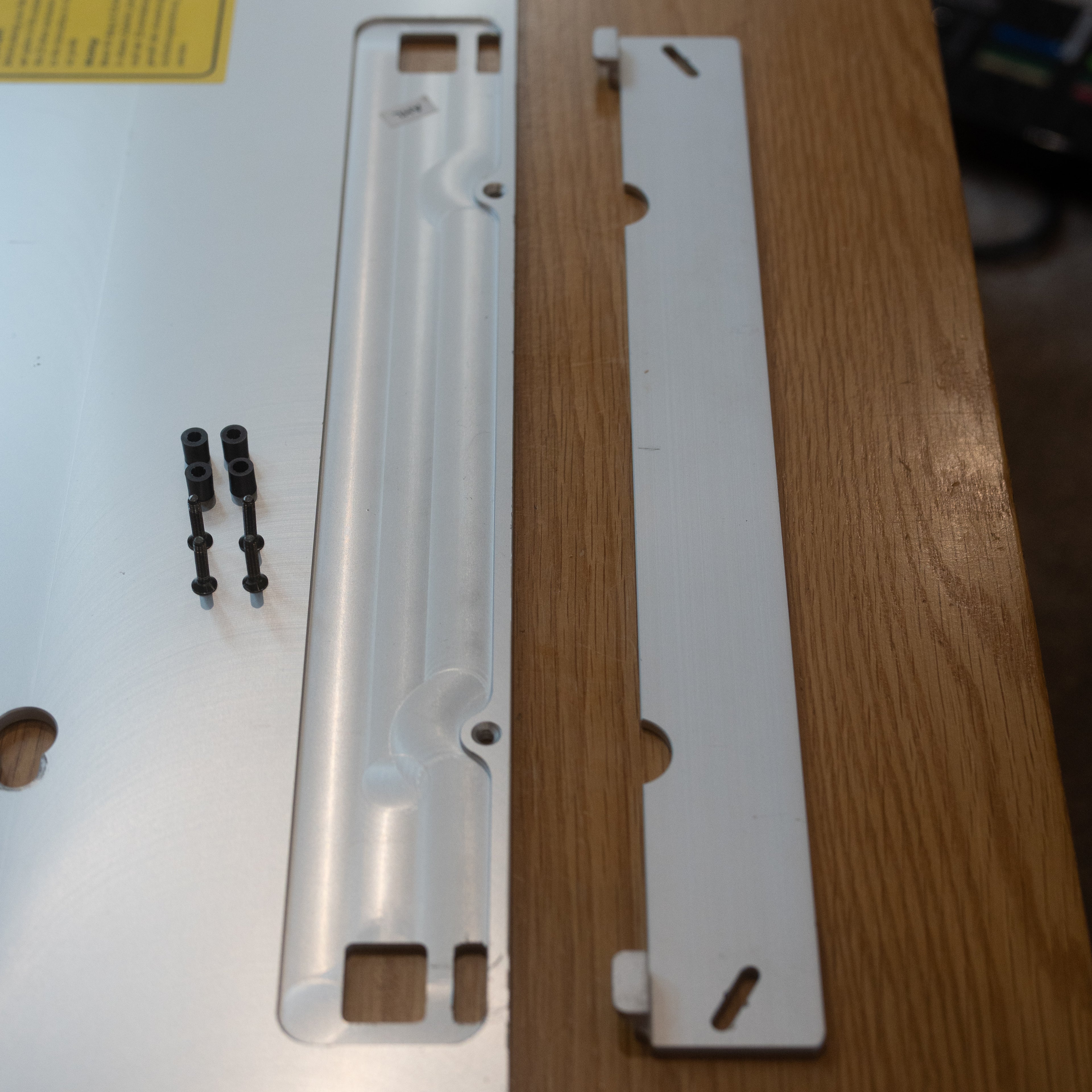 Bang & Olufsen | B&O BeoSound 9000 Horizontal Wall Bracket (With Screws)